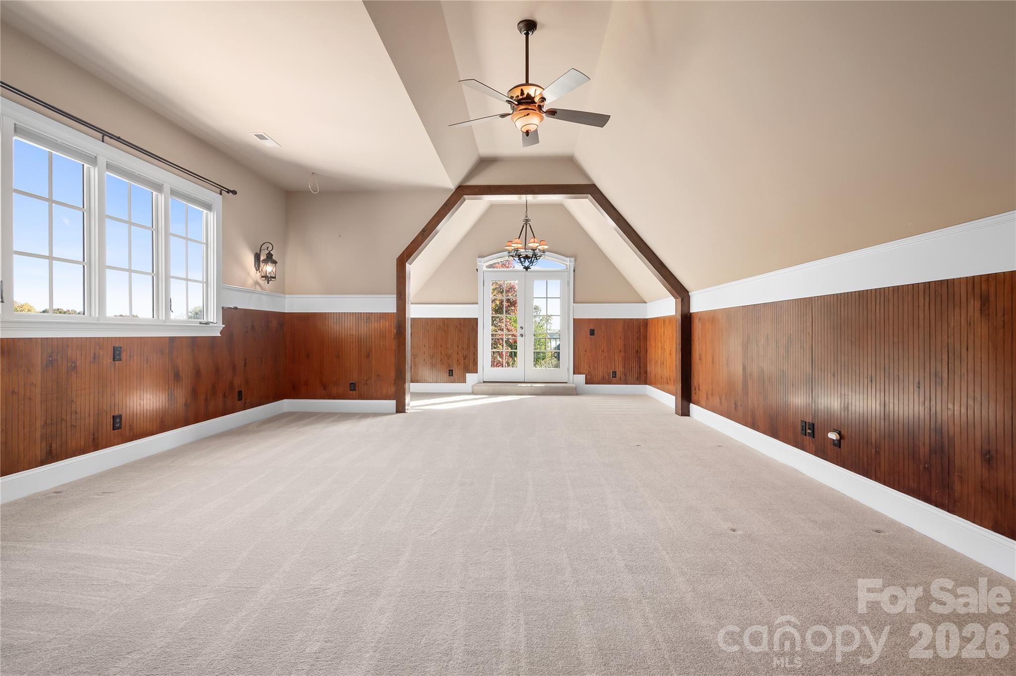 161 Cape Cod Way Property Photo 31