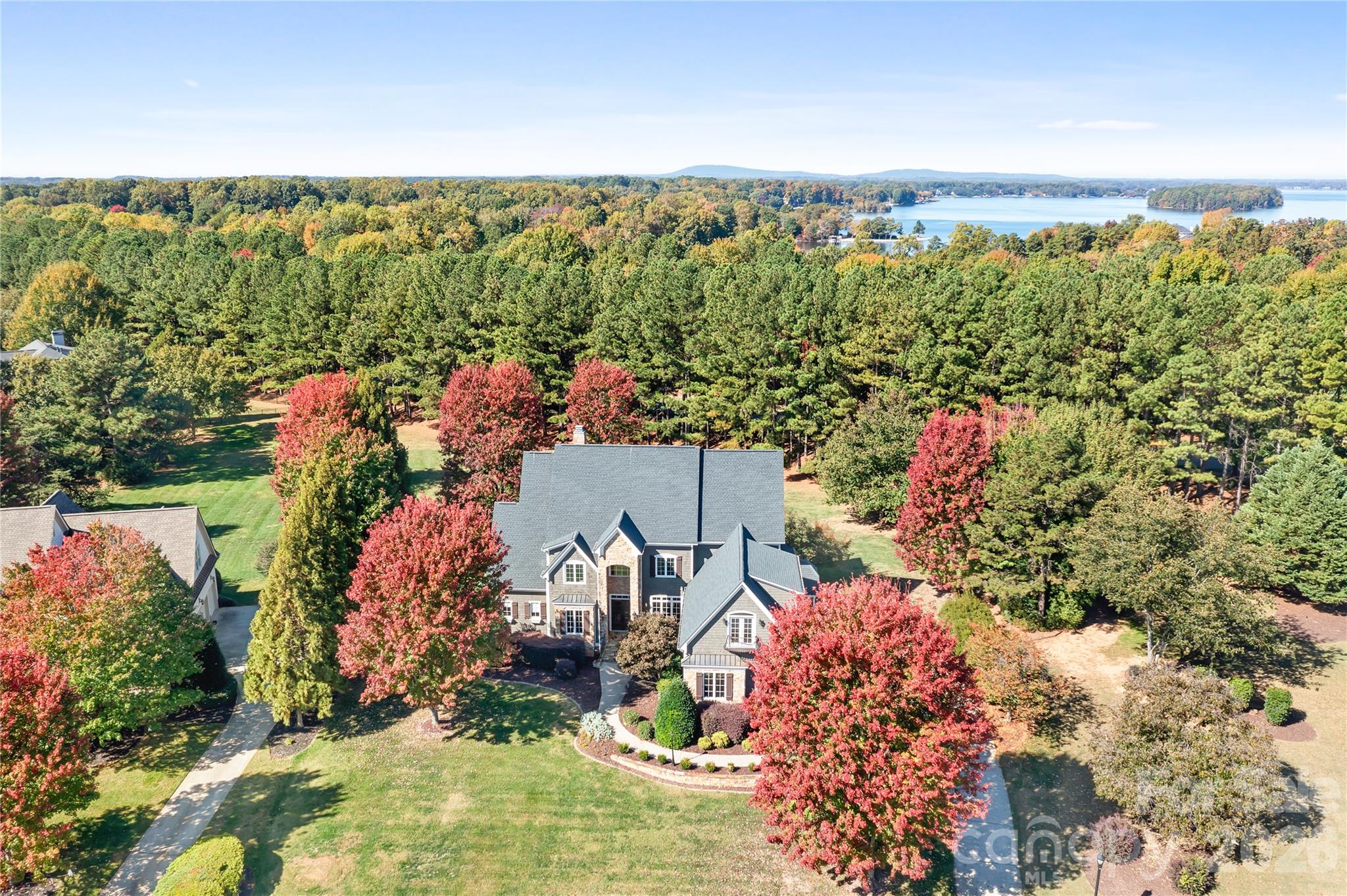 161 Cape Cod Way Property Photo 38