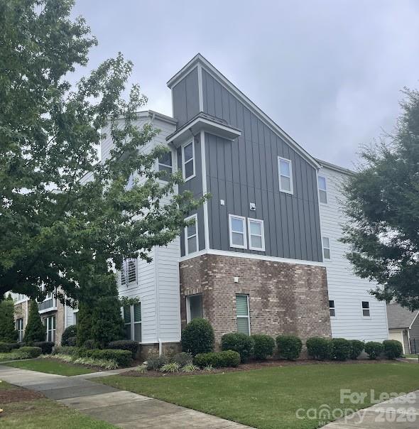 3355 Bending Birch Place Property Photo 1