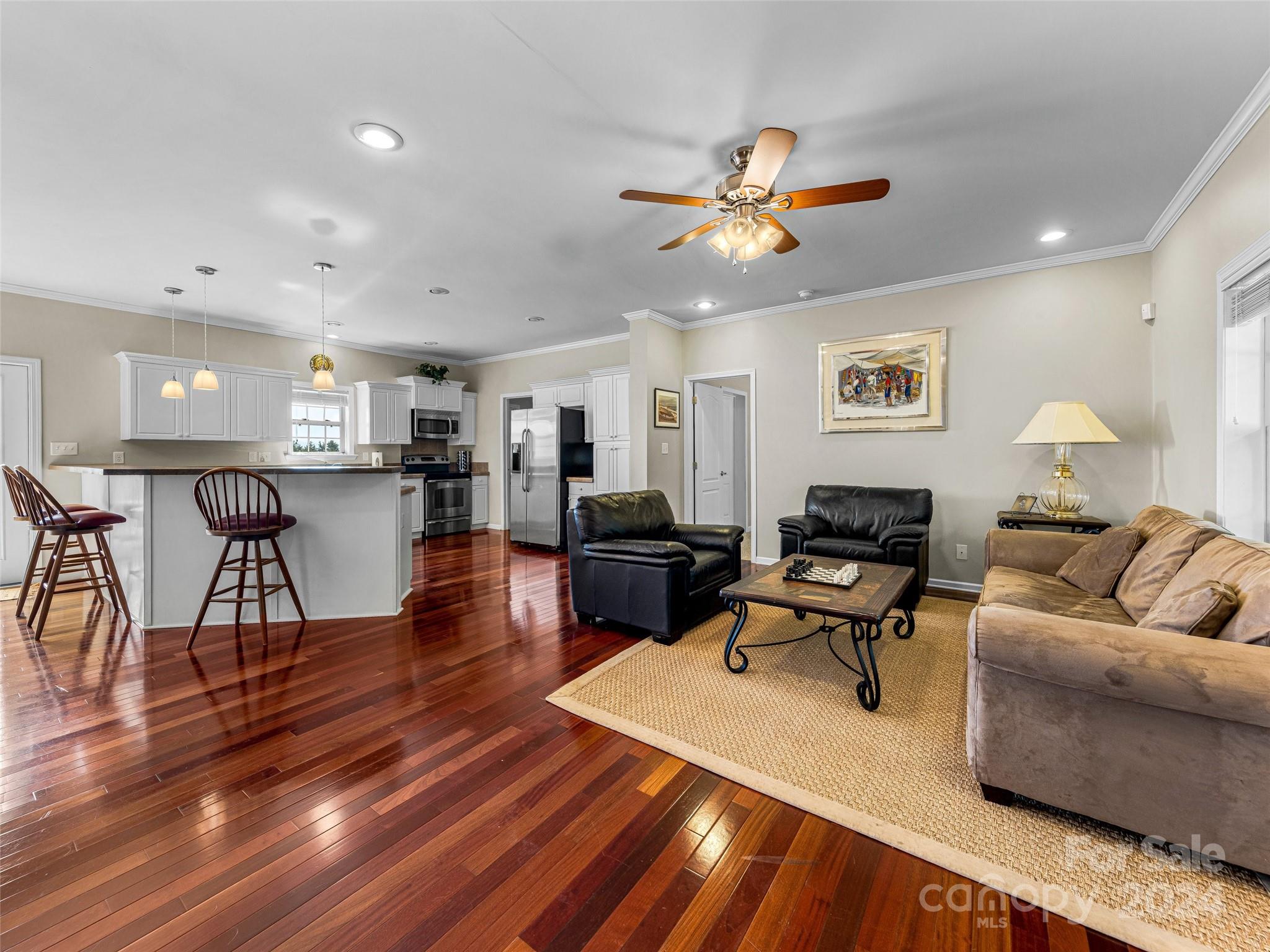 703 Crestview Drive Property Photo 28