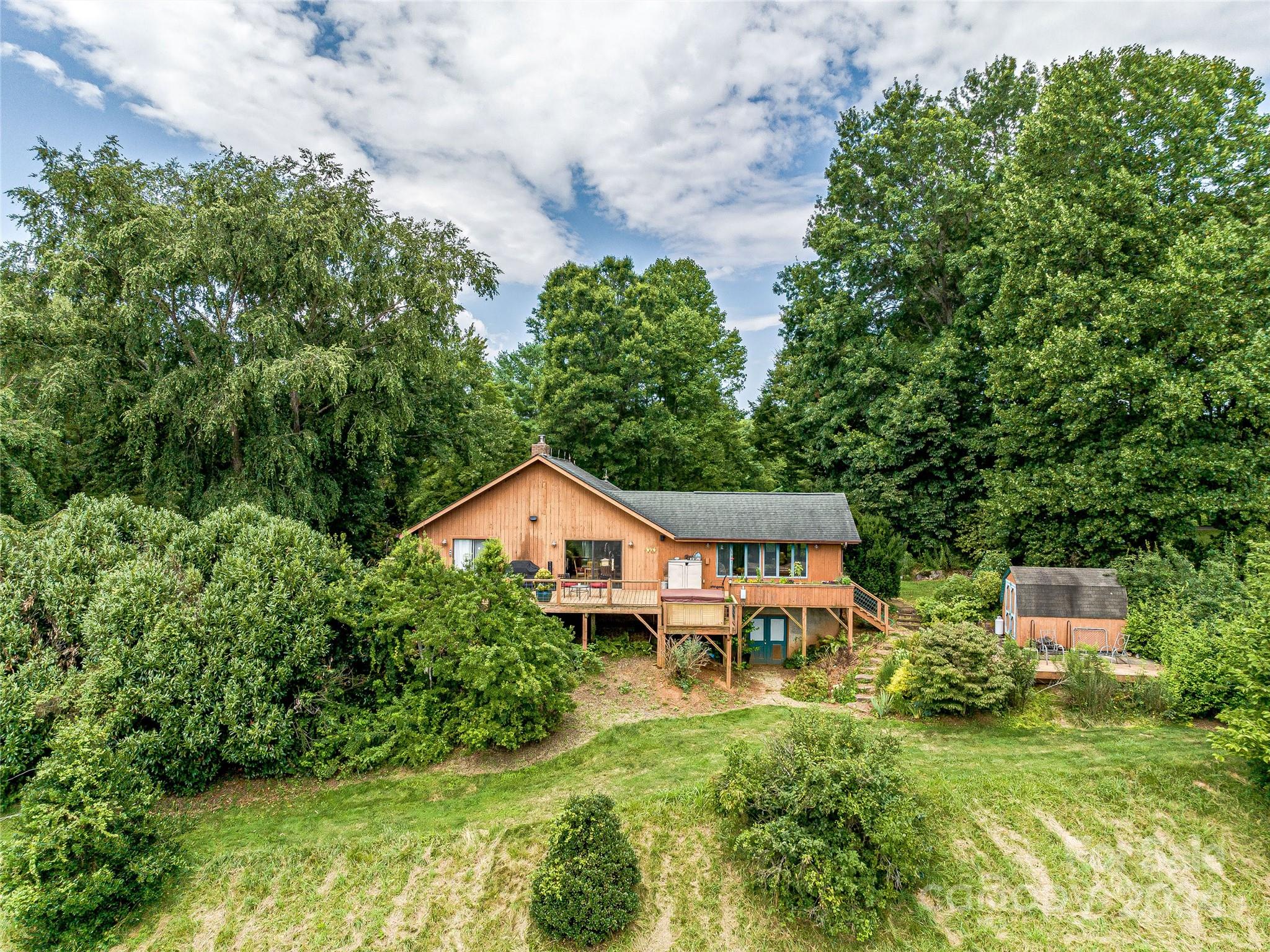 703 Crestview Drive Property Photo 41