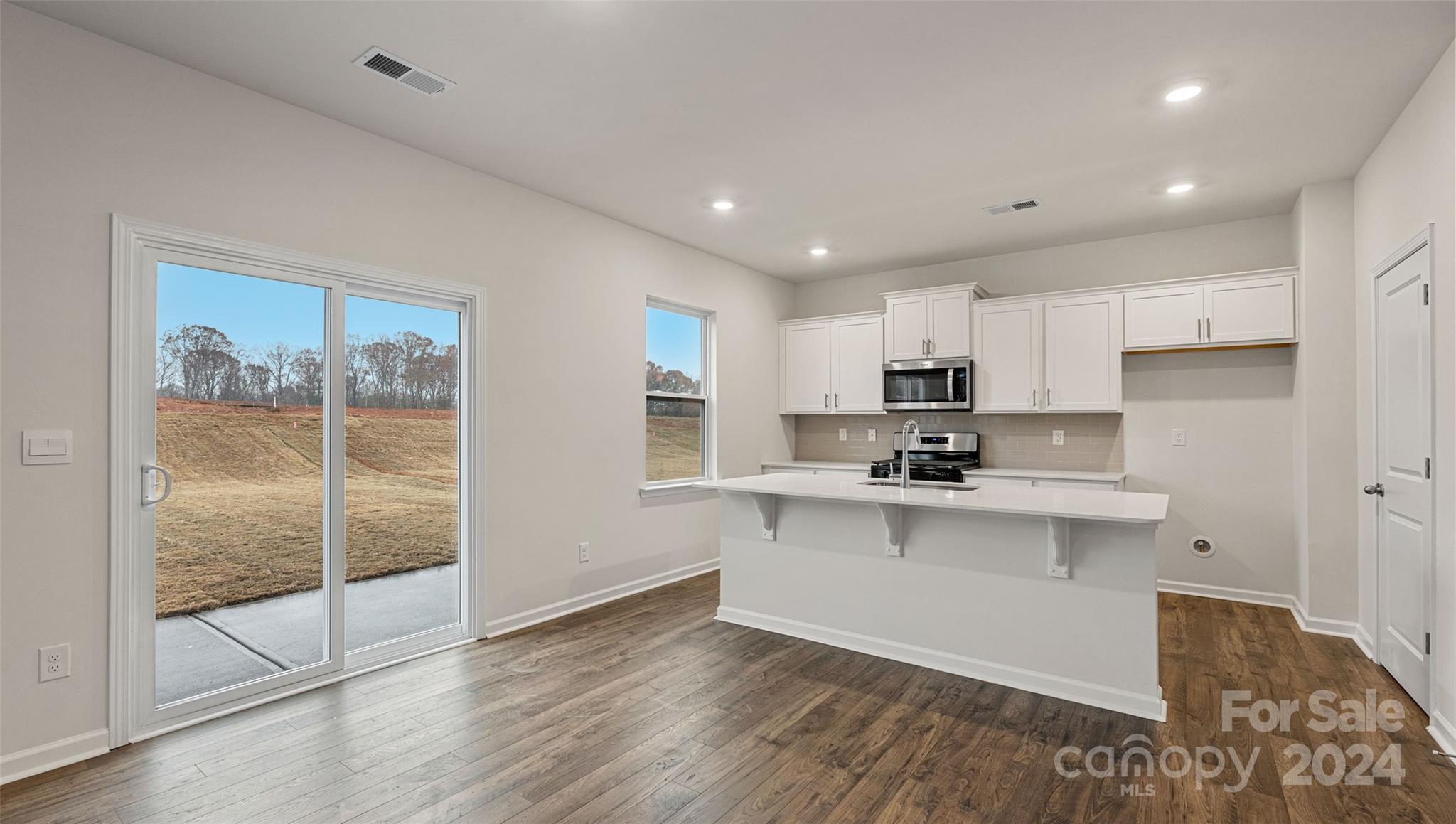 60 Farmwood Trail 30 Property Photo 26