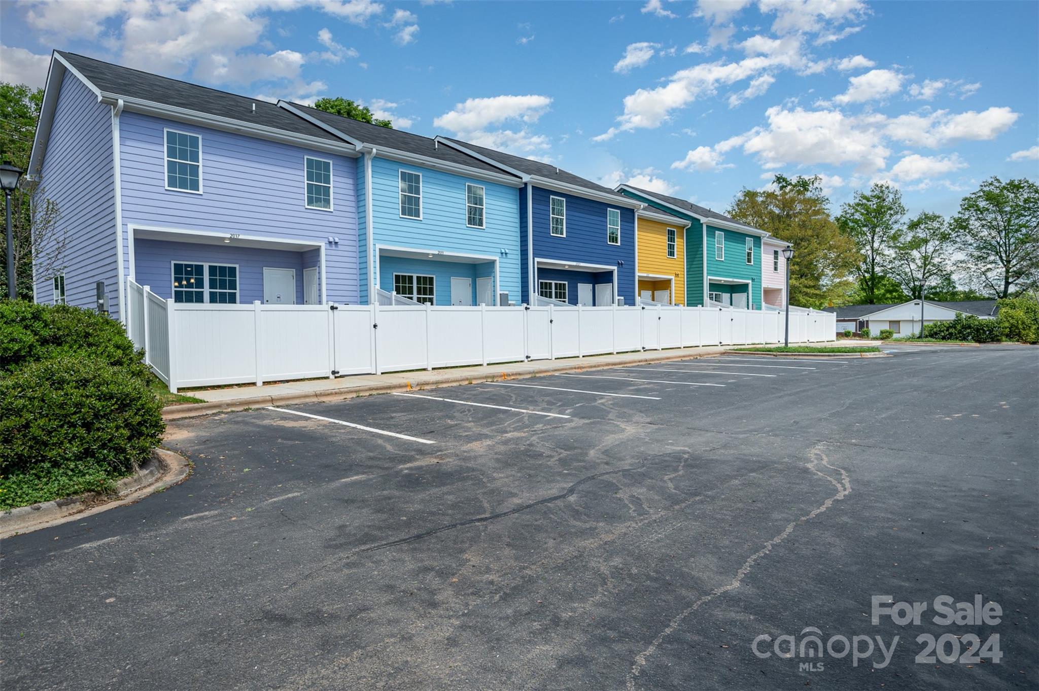 2029 Catherine Simmons Avenue Property Photo 15