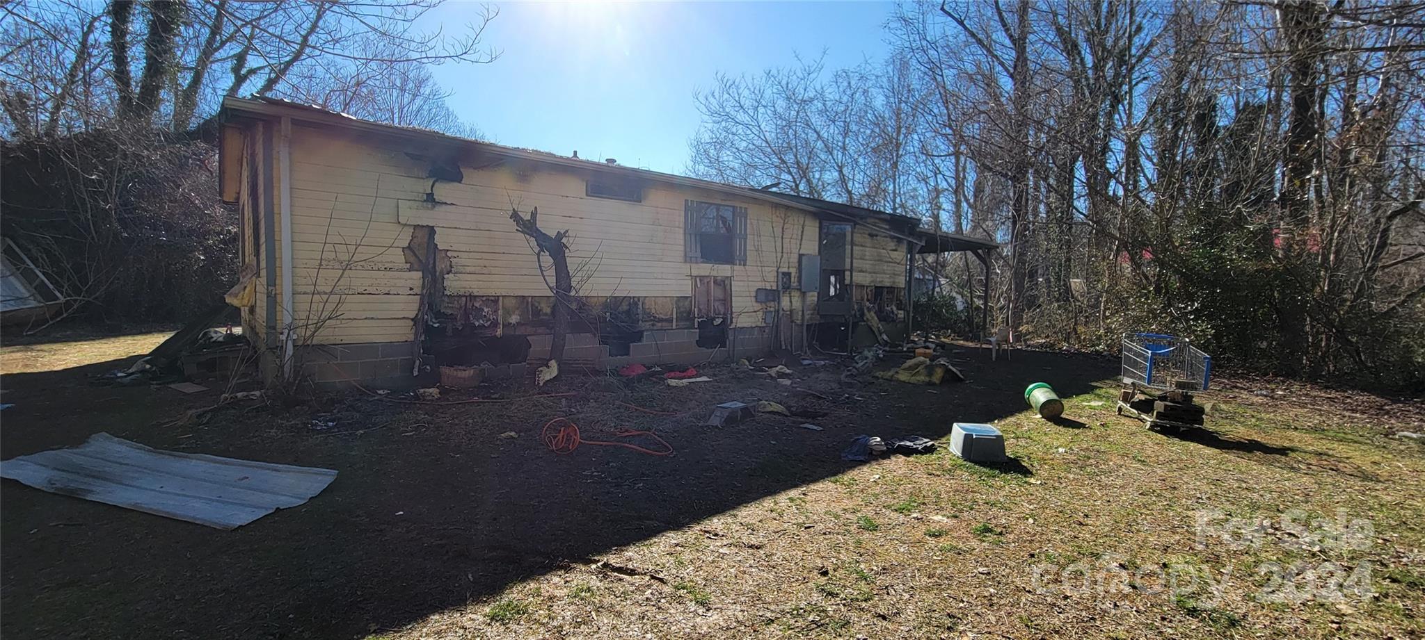 442 Folk Street Property Photo 5