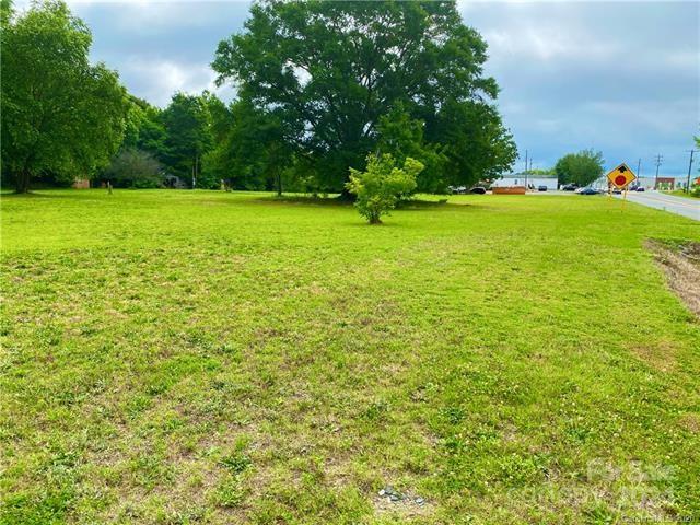 1700 Zoar Road Property Photo 4