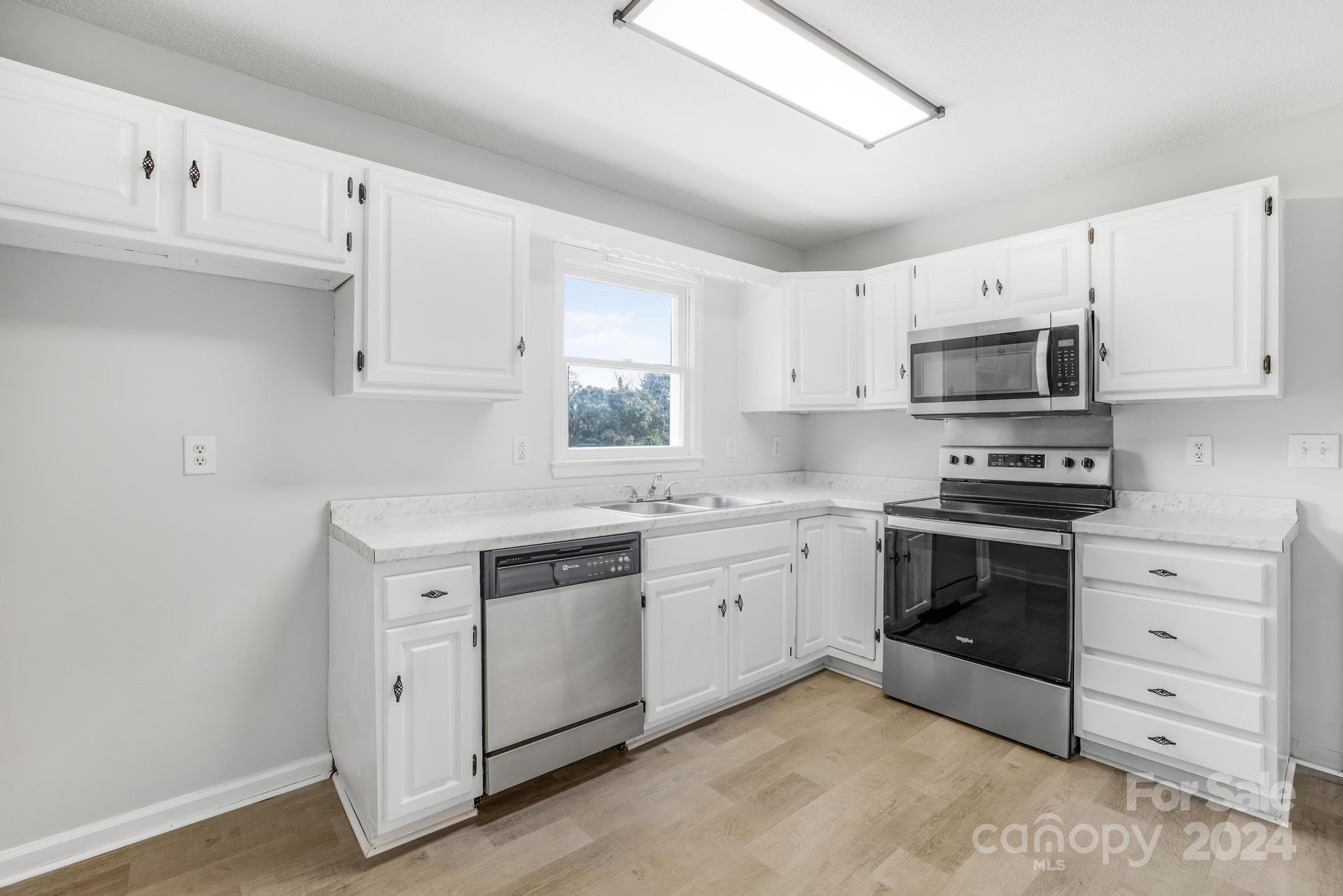 215 Bethesda Road Property Photo 15