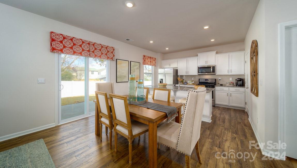 87 Dandelion Road Property Photo 12