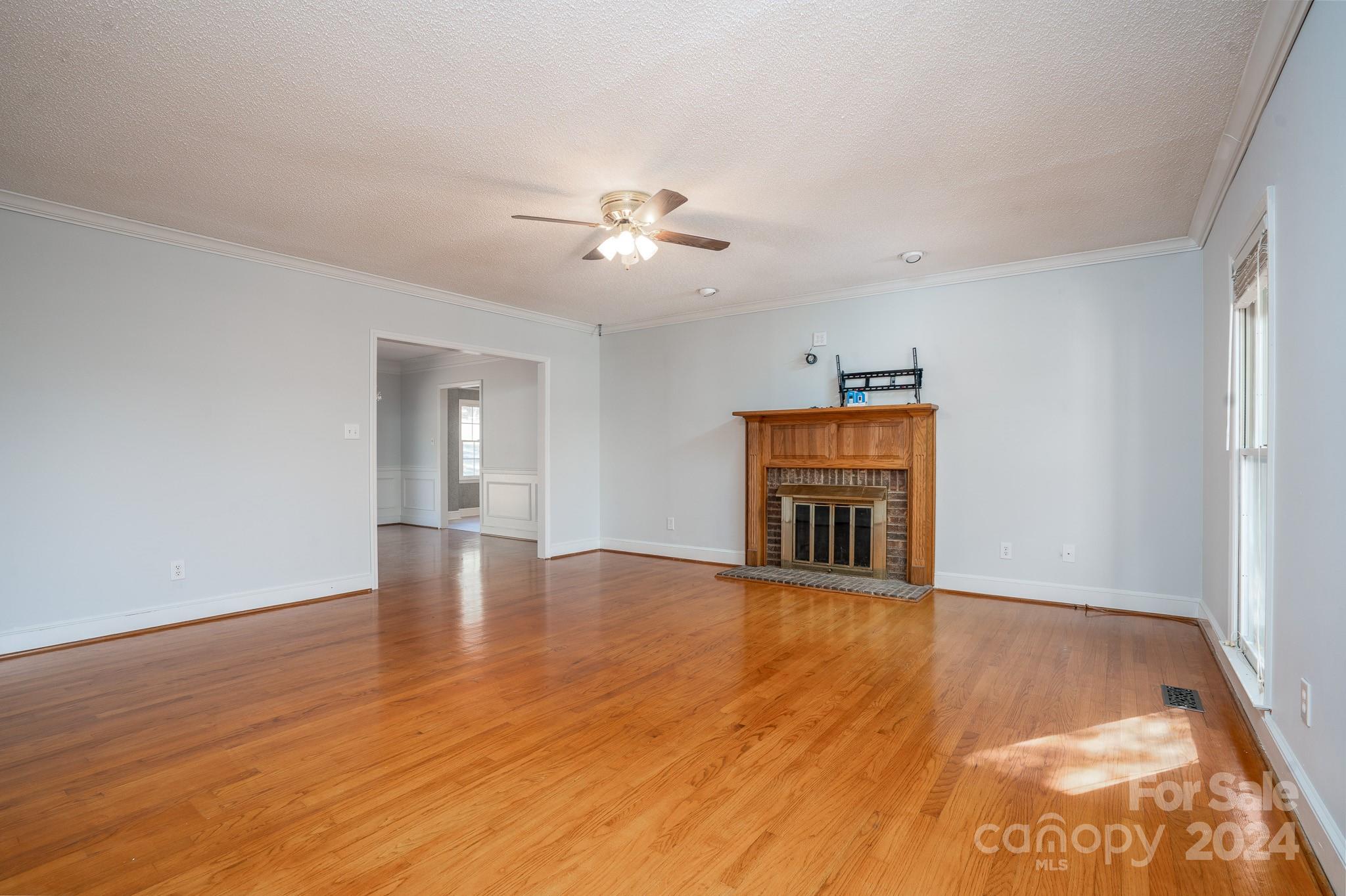 151 Oak Point Drive Property Photo 16