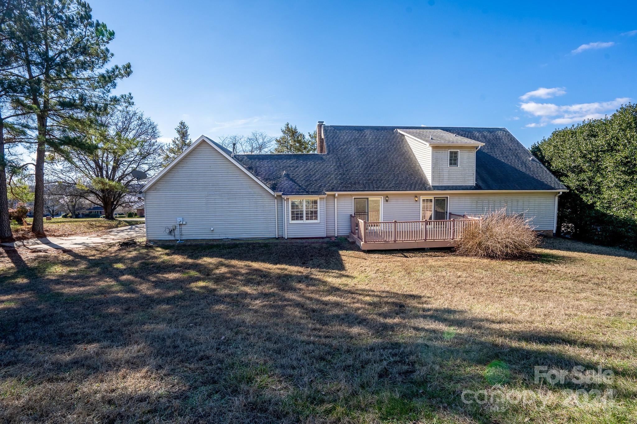 151 Oak Point Drive Property Photo 30