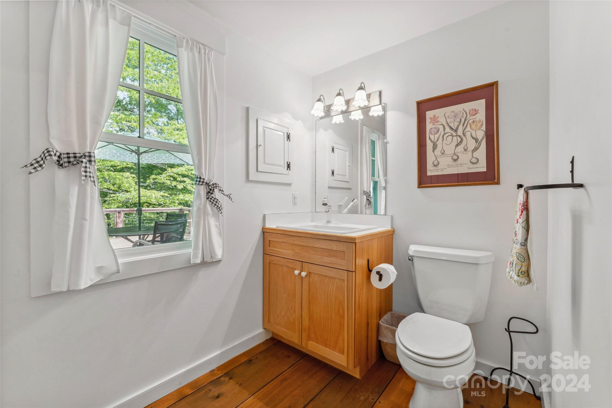 193 Dvdisdi Court Property Photo 22