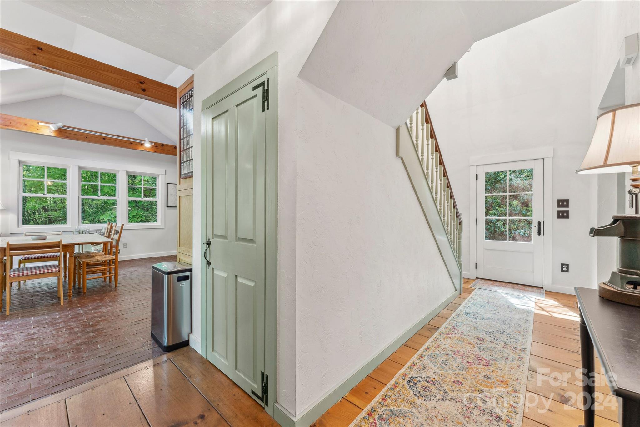193 Dvdisdi Court Property Photo 23