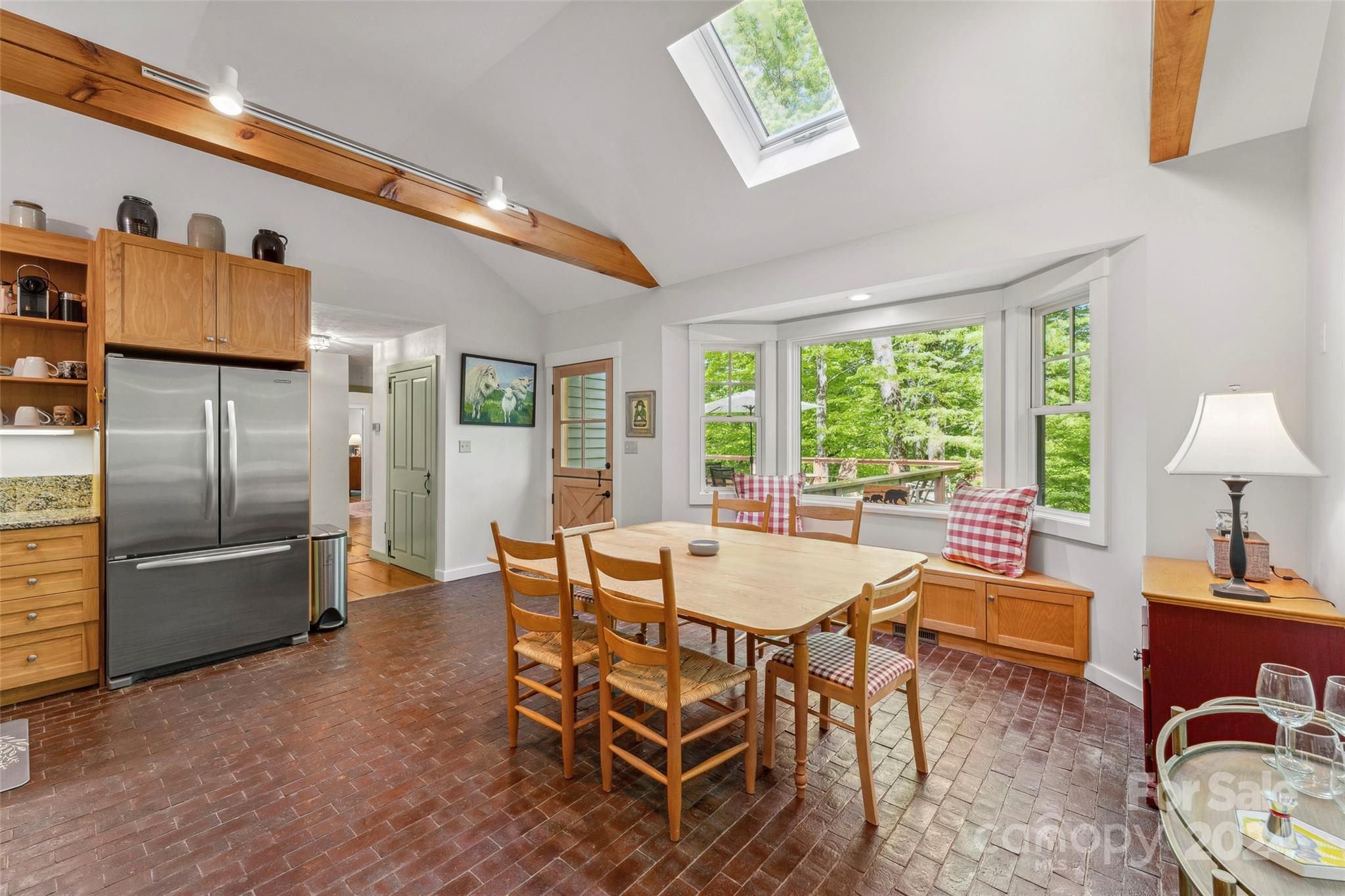 193 Dvdisdi Court Property Photo 26