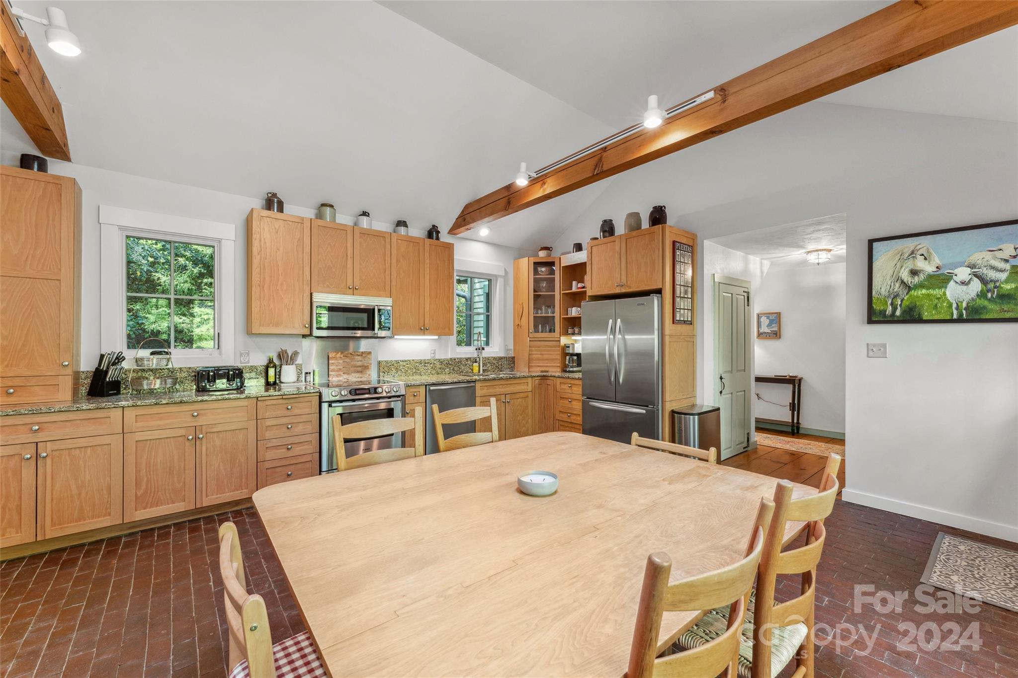 193 Dvdisdi Court Property Photo 27