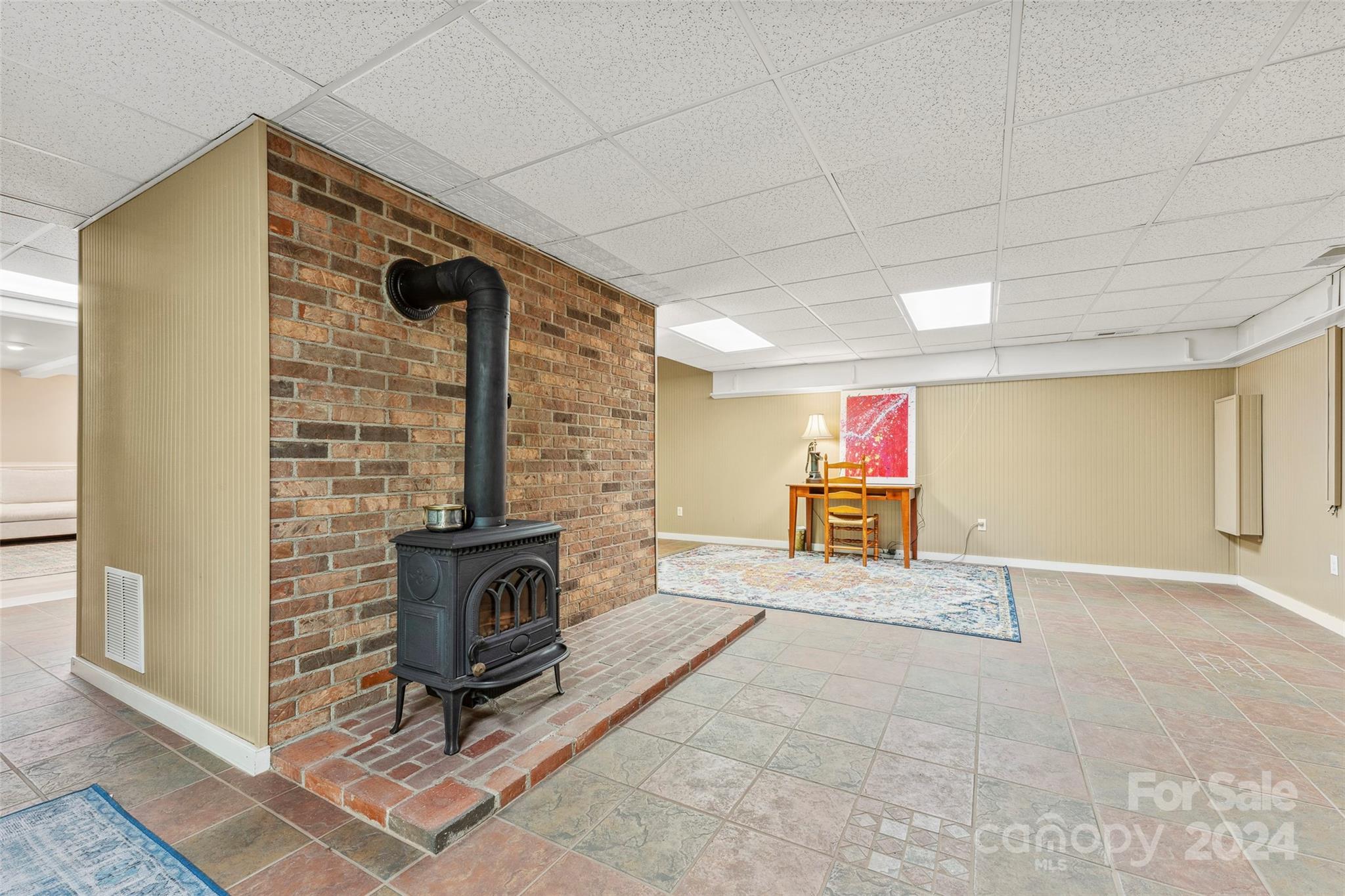 193 Dvdisdi Court Property Photo 36