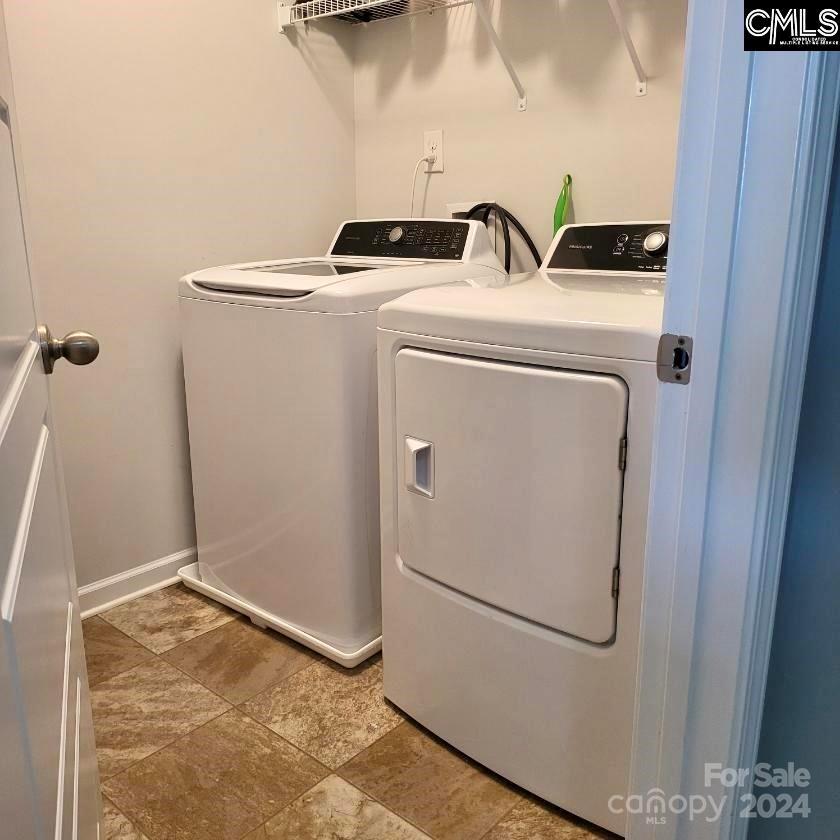 558 Sterling Pond Drive Property Photo 13
