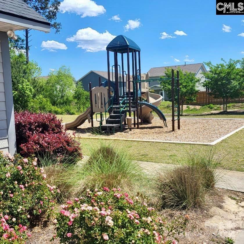 558 Sterling Pond Drive Property Photo 17