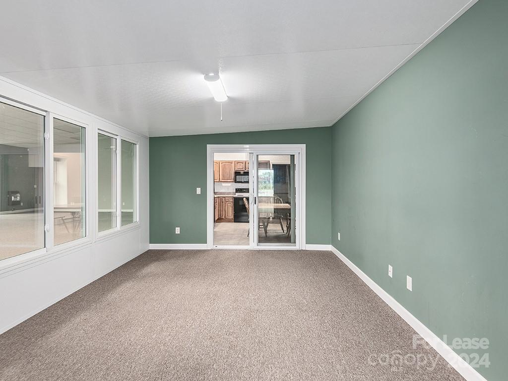 512 Kanuga Road Property Photo 10