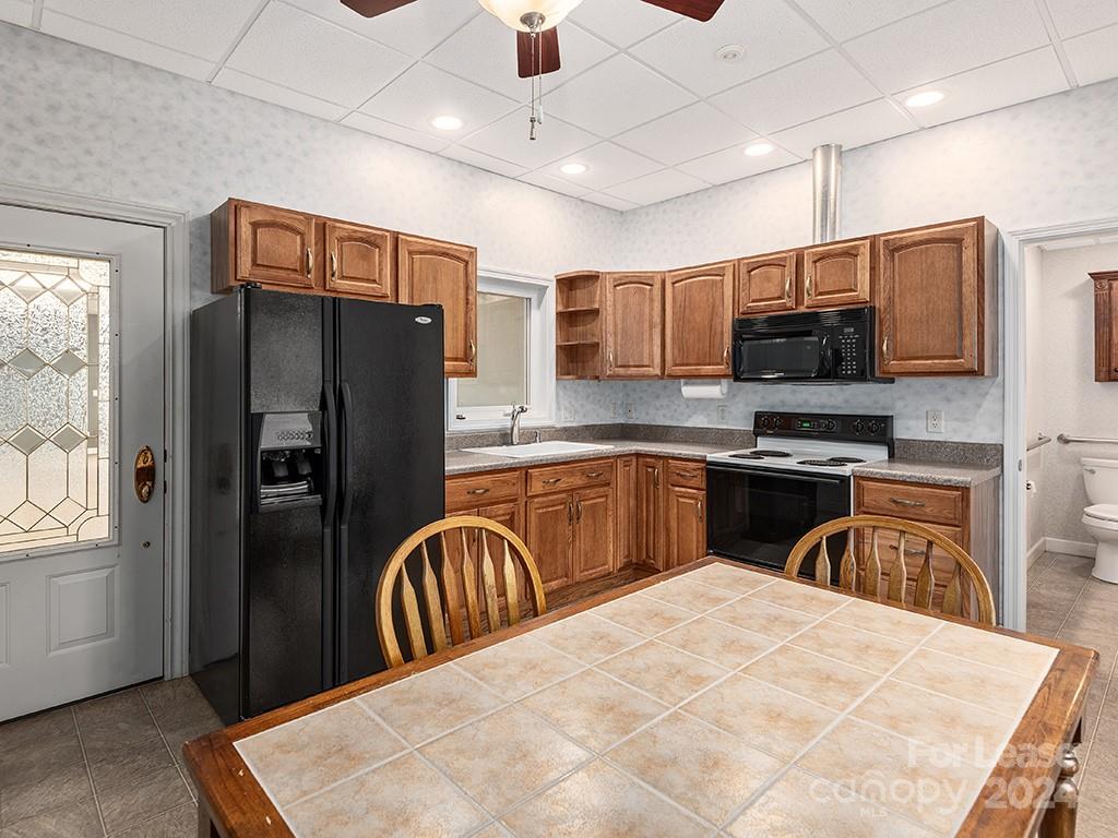 512 Kanuga Road Property Photo 18
