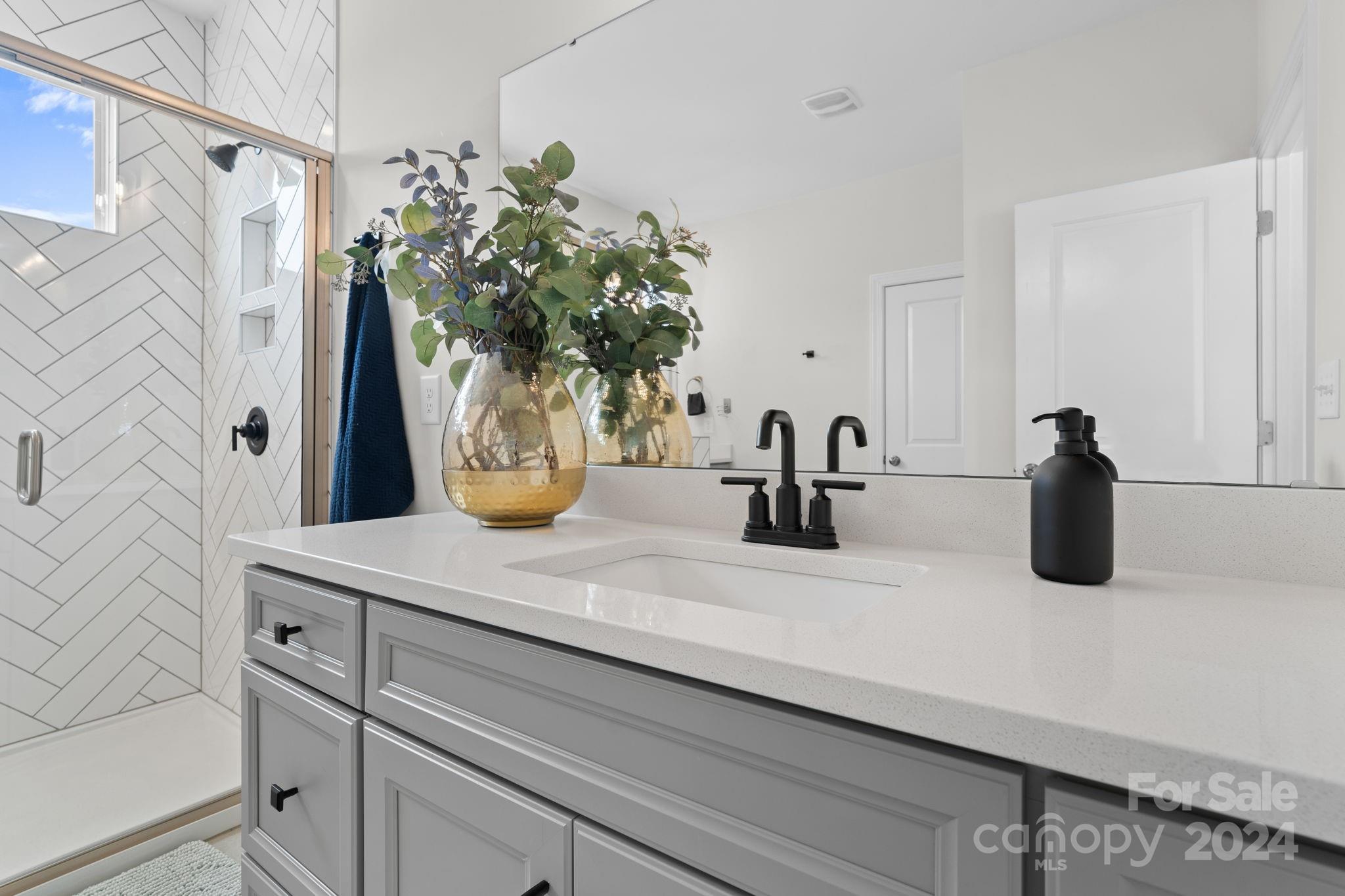 4722 Blanchard Way Property Photo 19