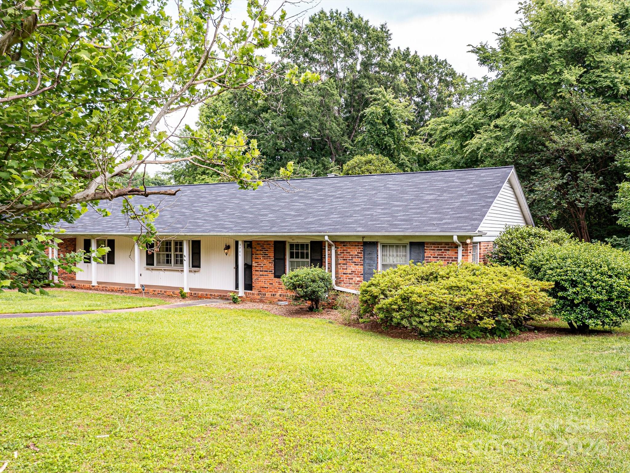 3701 Pelham Lane Property Photo 23