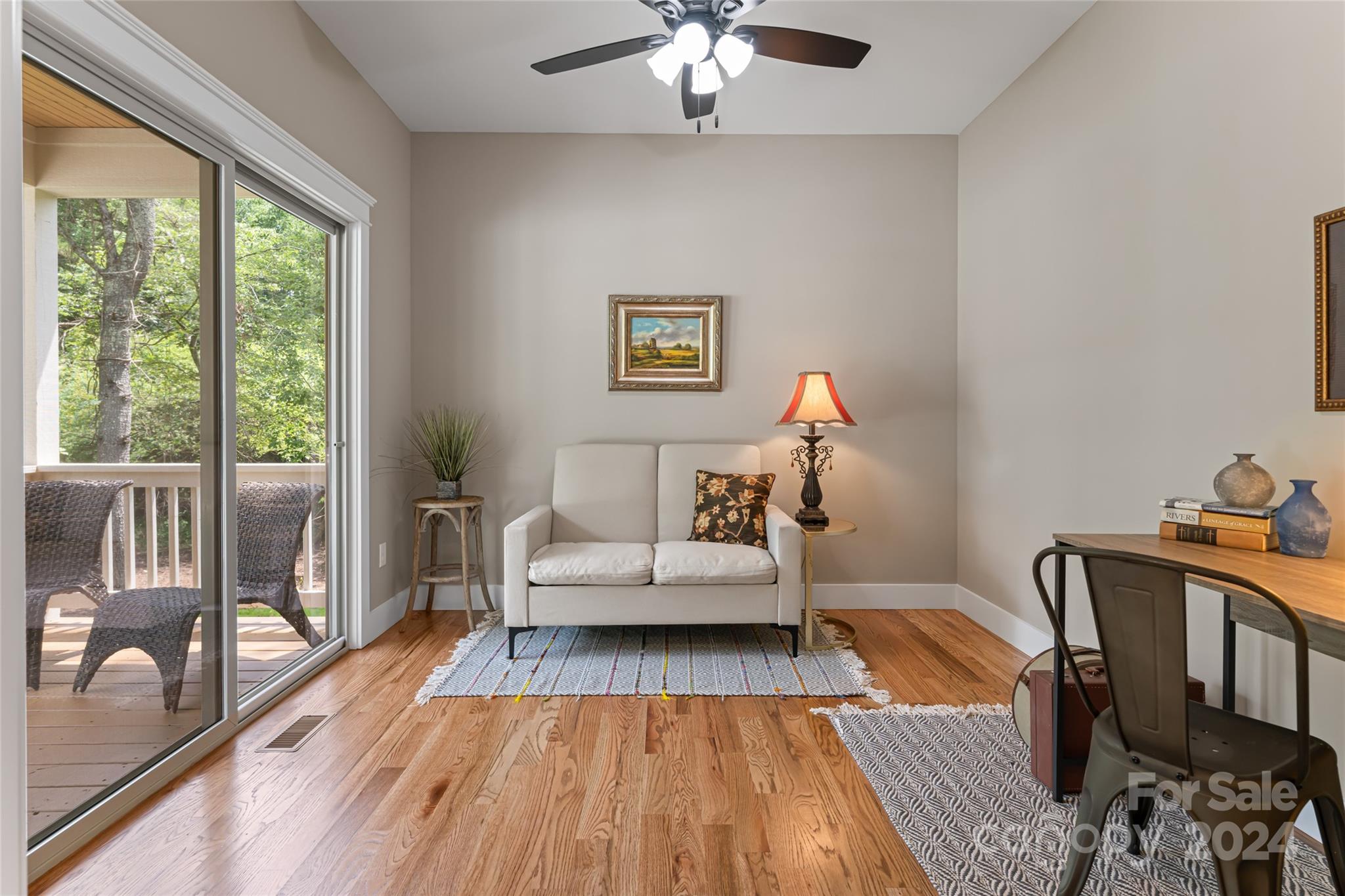 25 Wood Path Lane Property Photo 8