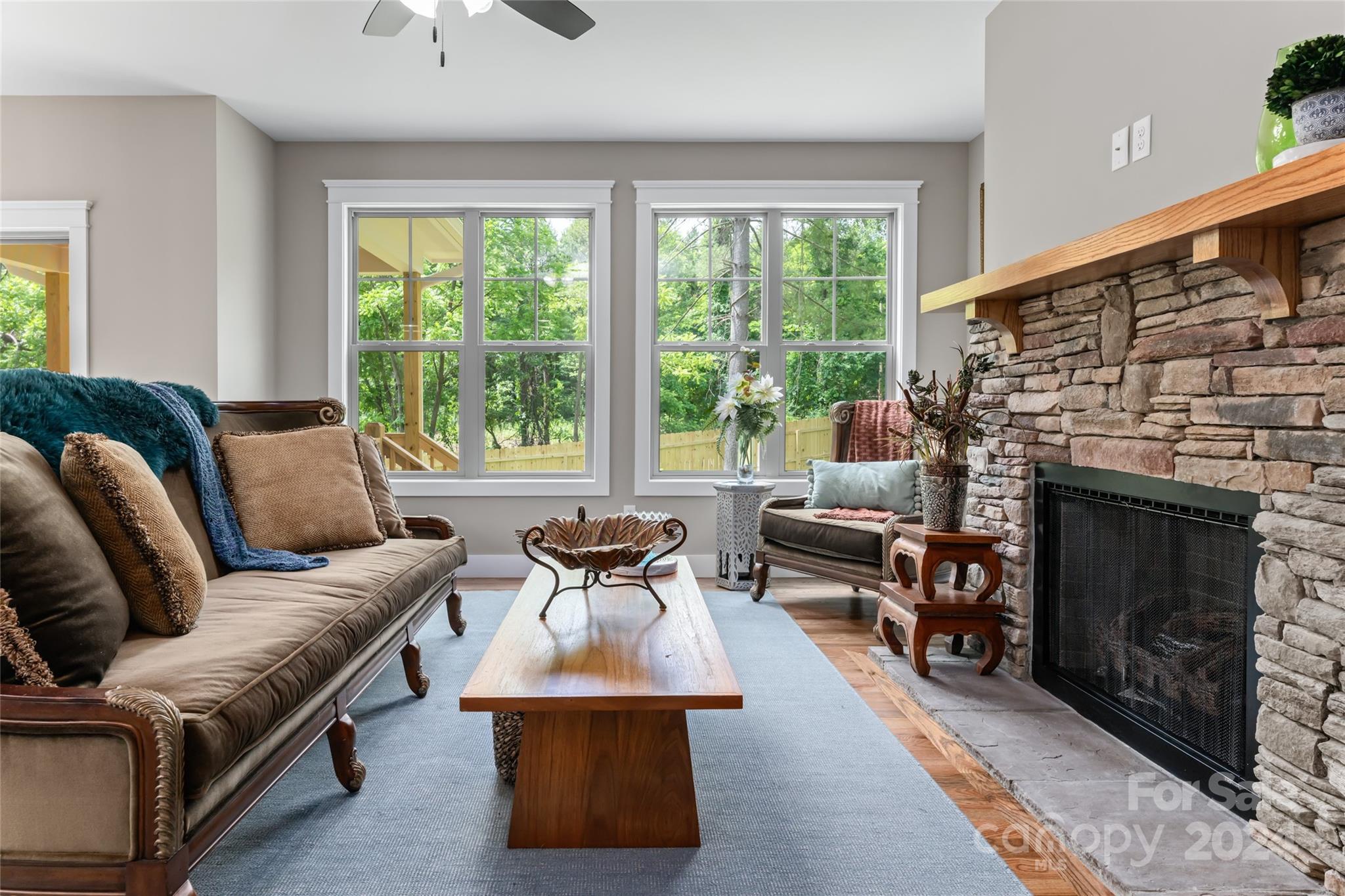 25 Wood Path Lane Property Photo 9