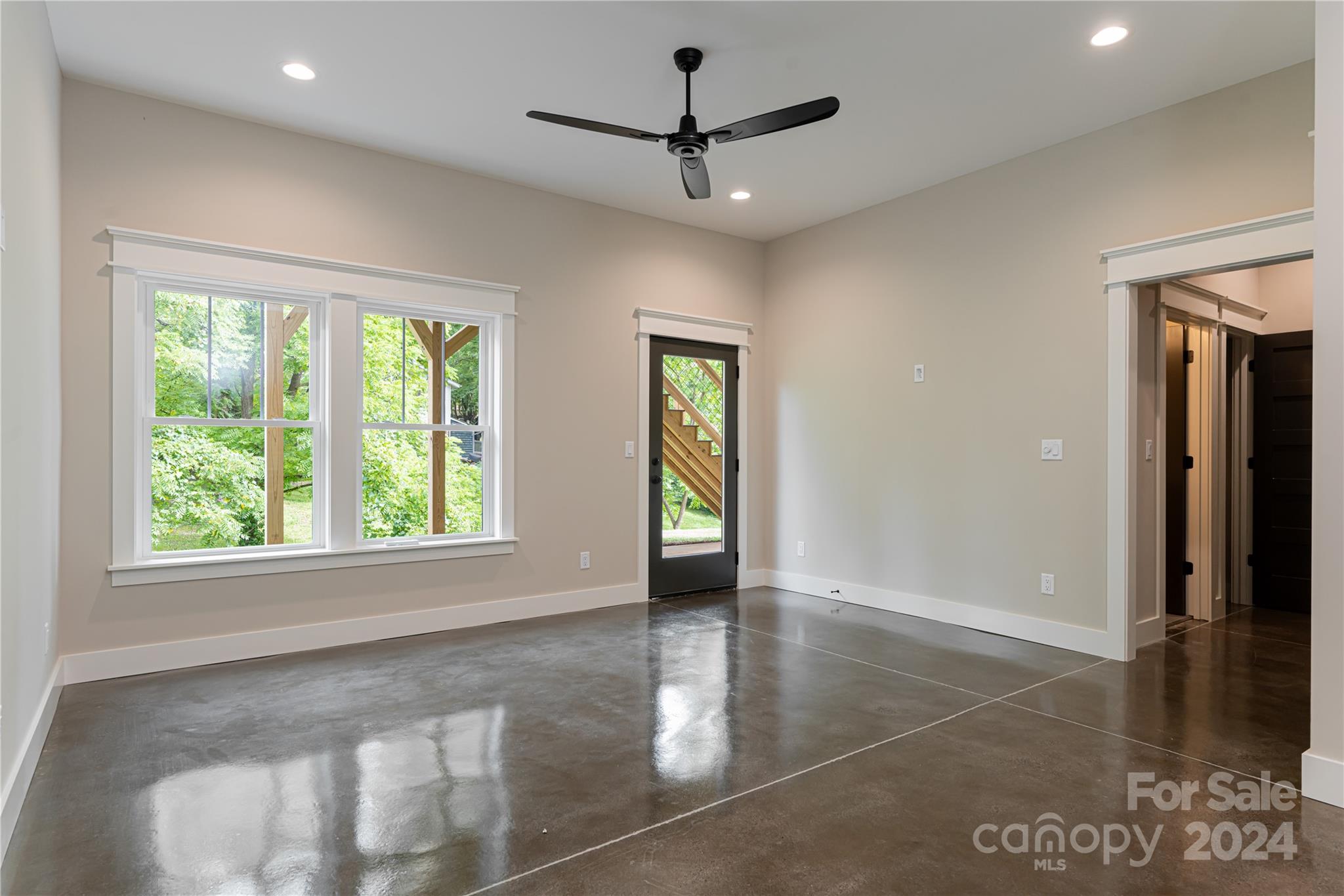 38 Acona Lane Property Photo 34