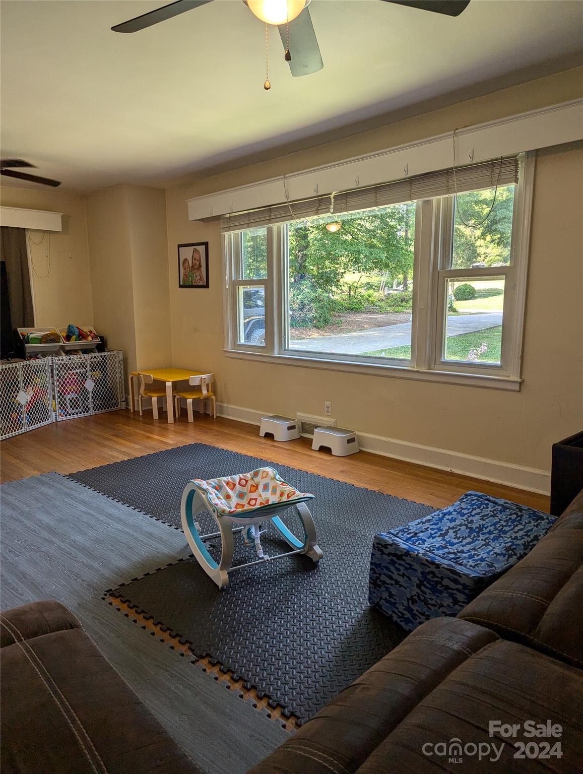 3106 Brevard Road Property Photo 10