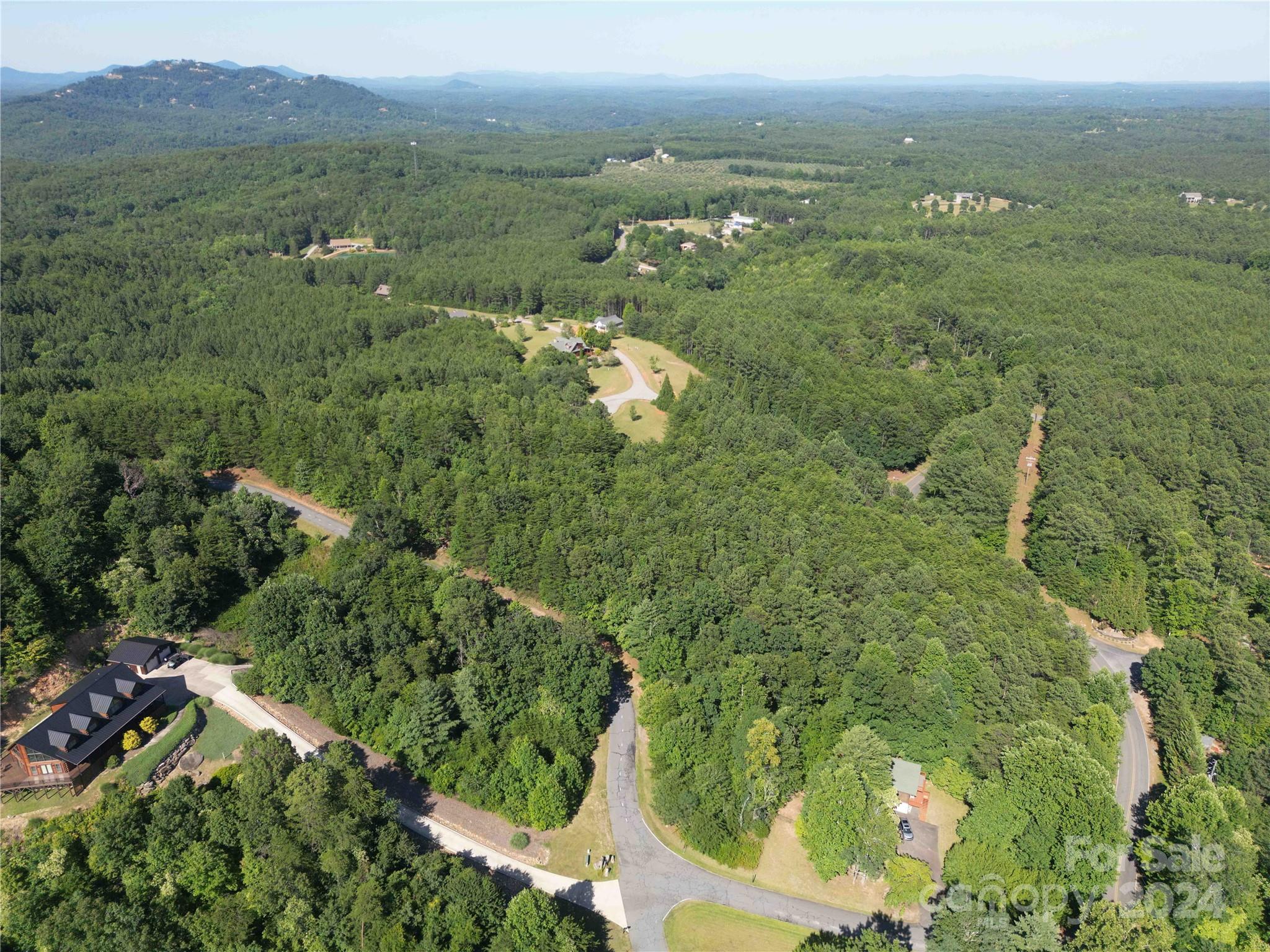 40 Palisade Drive Property Photo 13