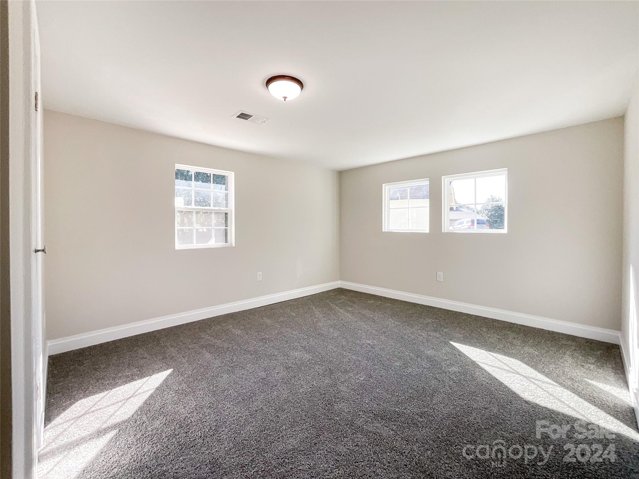 766 Flora Circle Property Photo 20