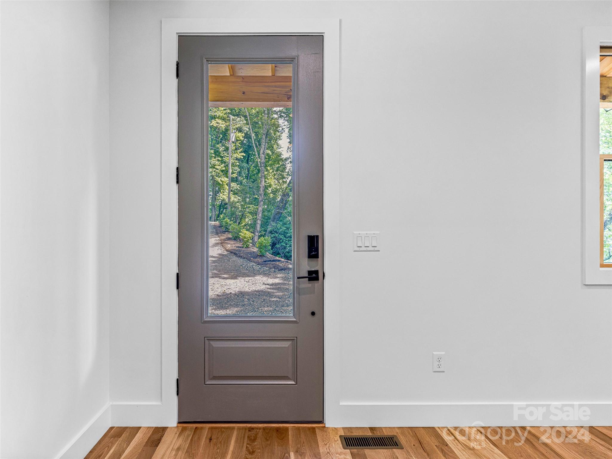 819 Pisgah Forest Drive Property Photo 3