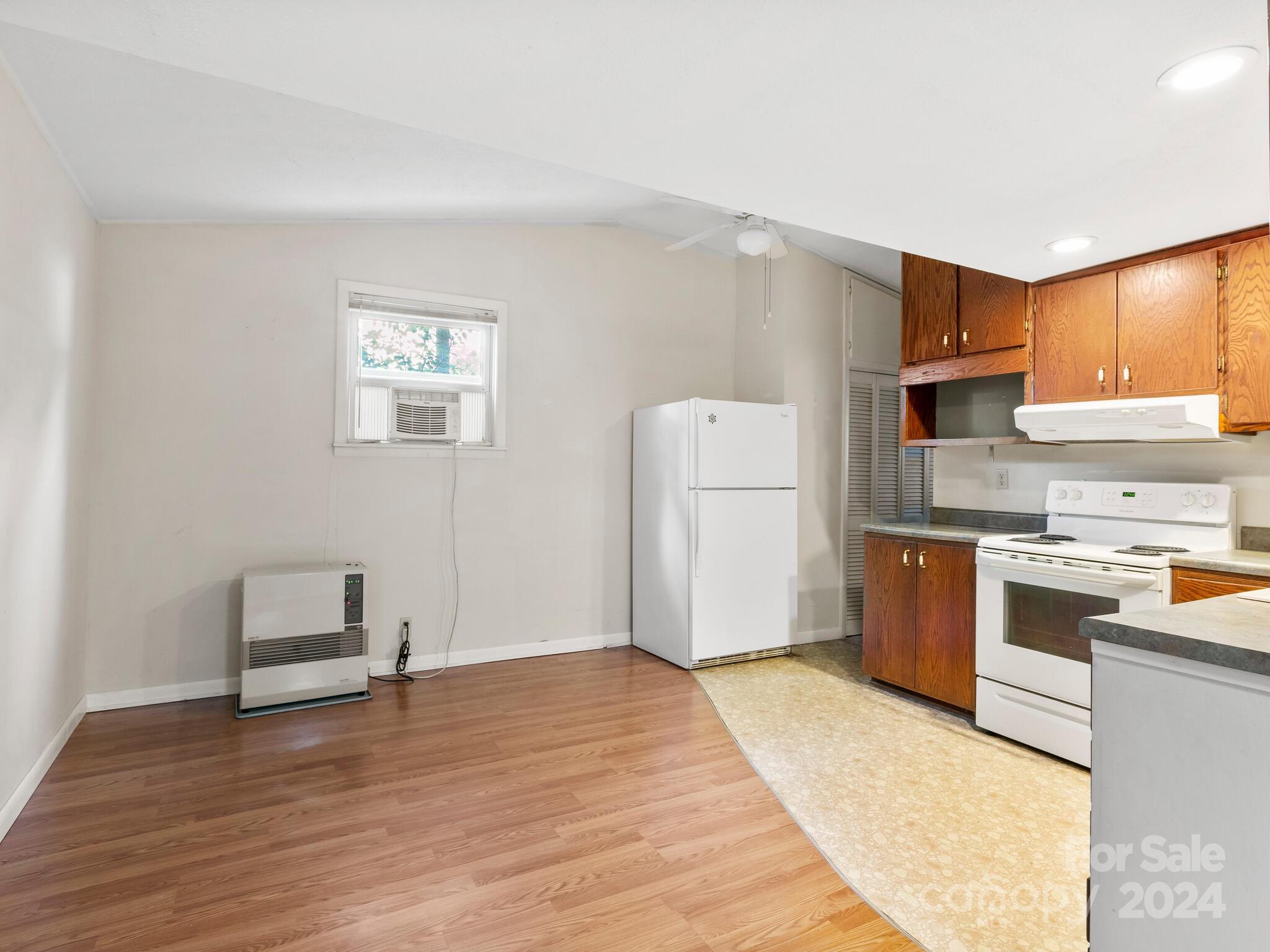10 Shenandoah Road Property Photo 14