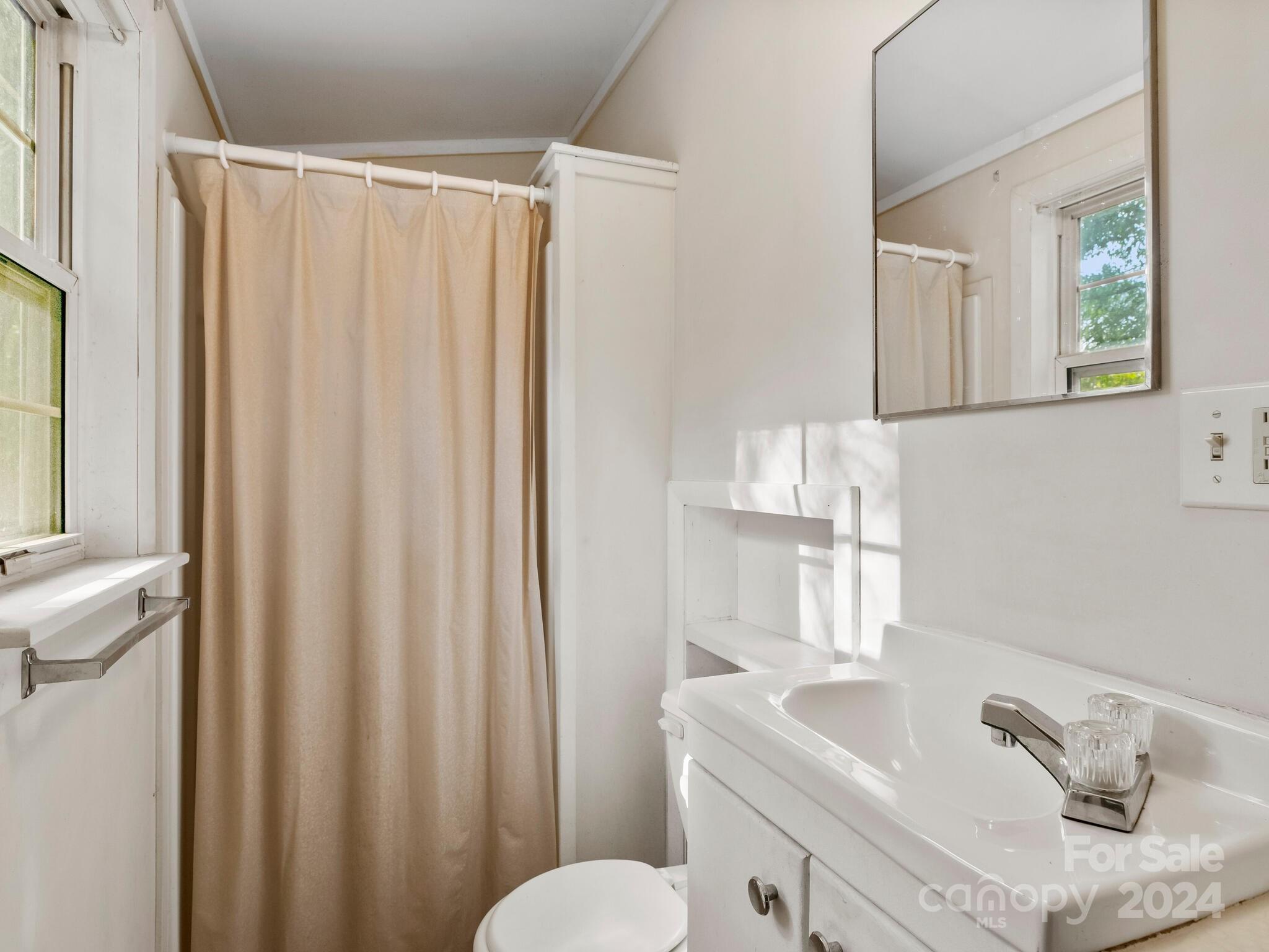 10 Shenandoah Road Property Photo 24