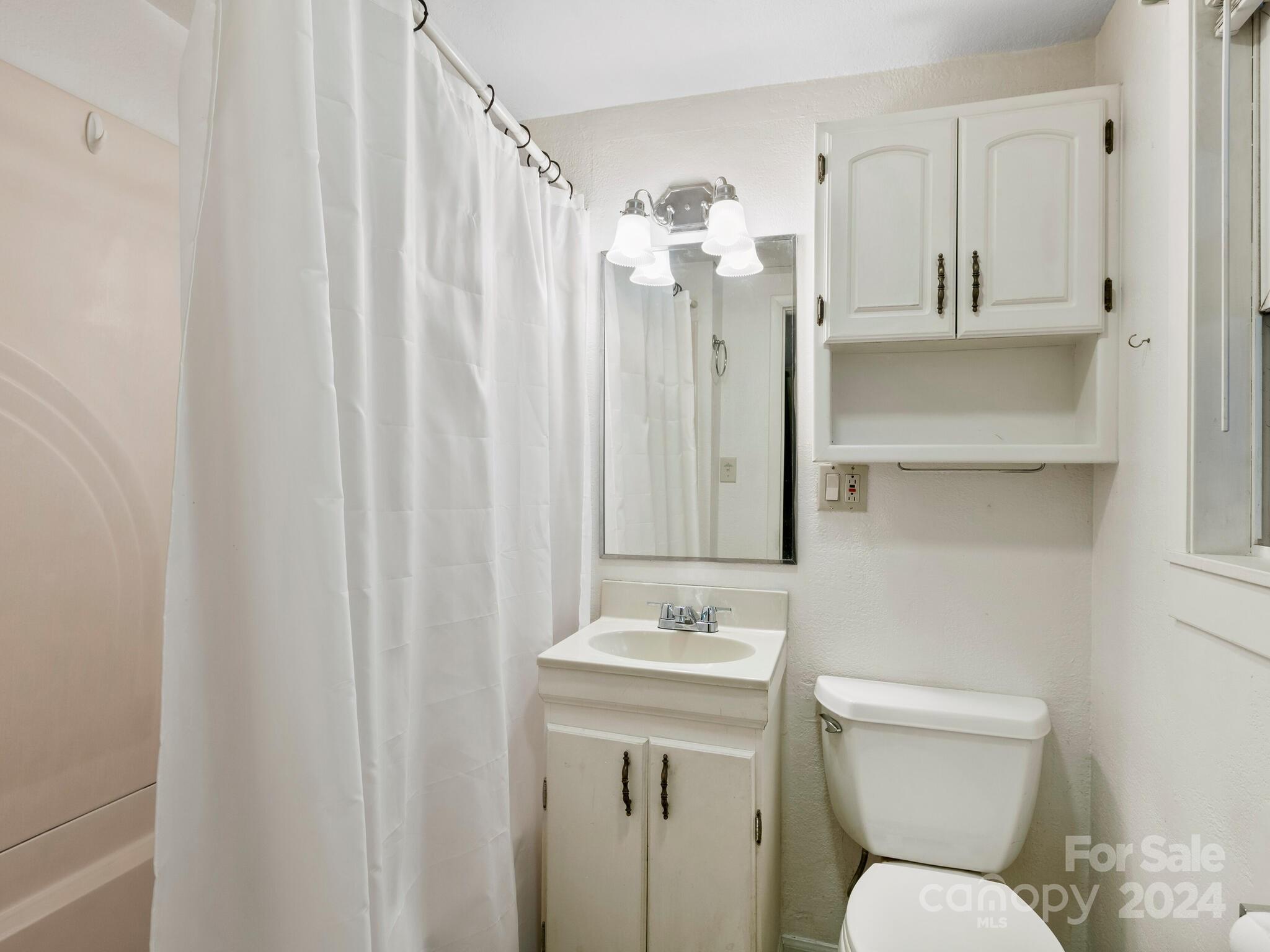 10 Shenandoah Road Property Photo 28