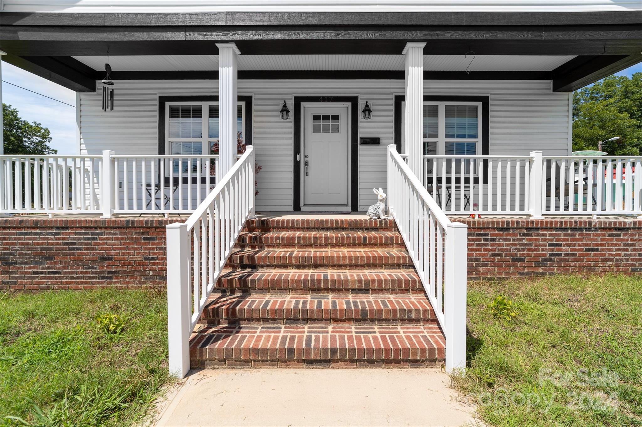 417 E Virginia Avenue Property Photo 8