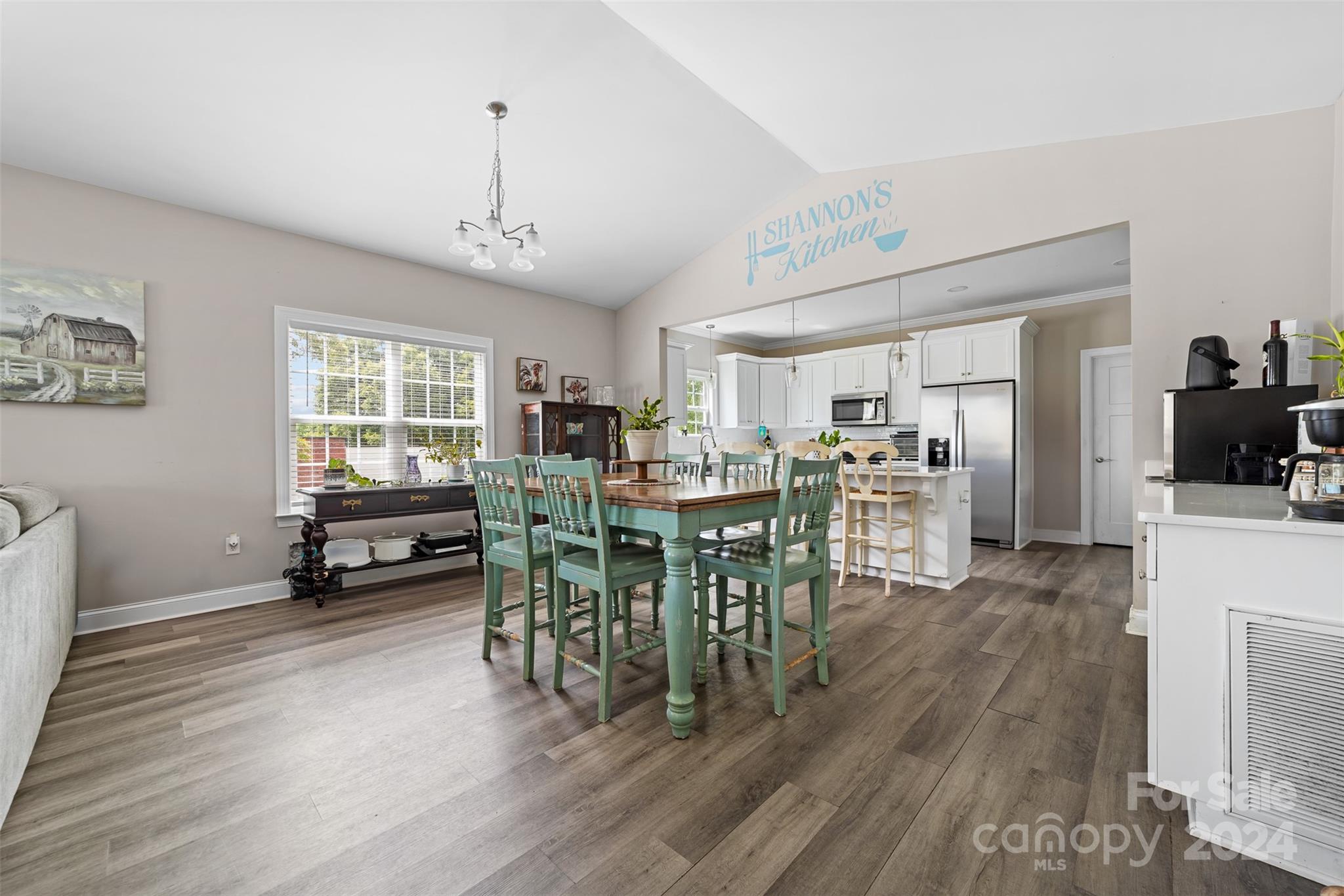 417 E Virginia Avenue Property Photo 14