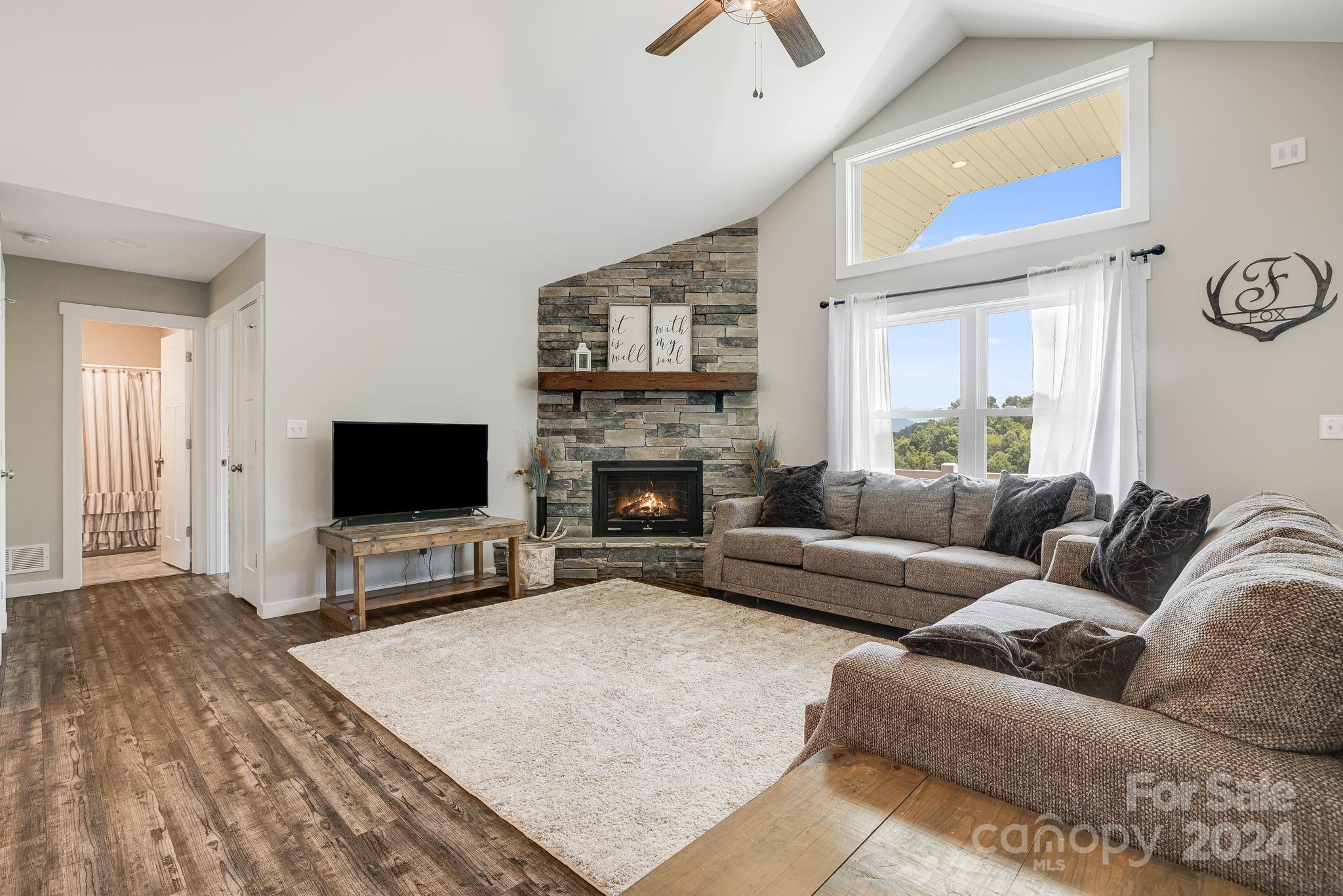 121 Sunrise Drive Property Photo 15