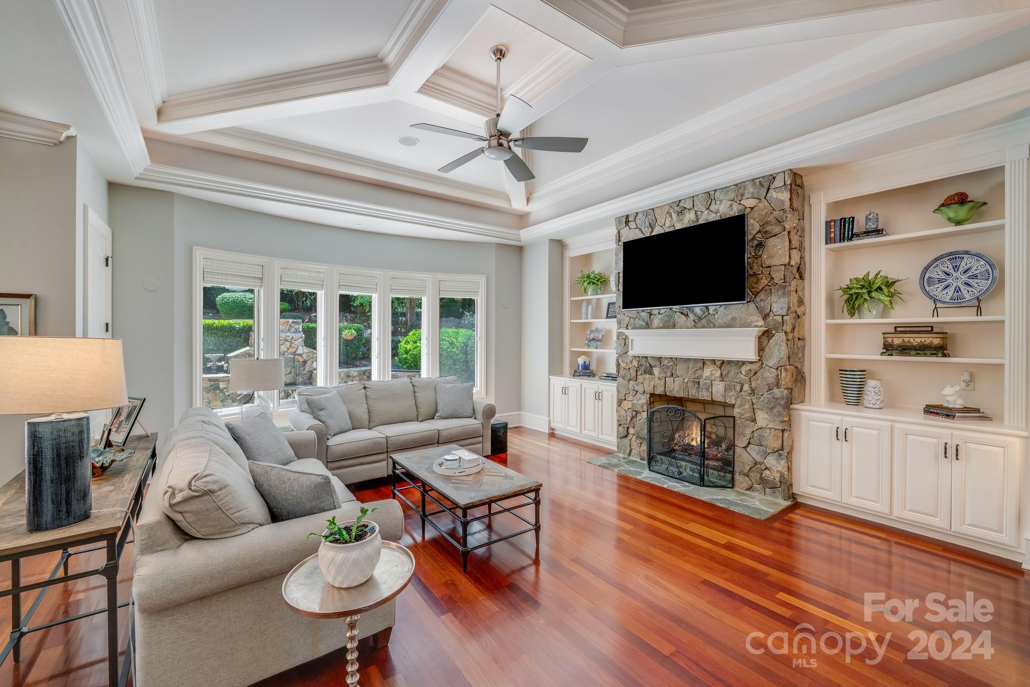 1008 Medinah Court Property Photo 11