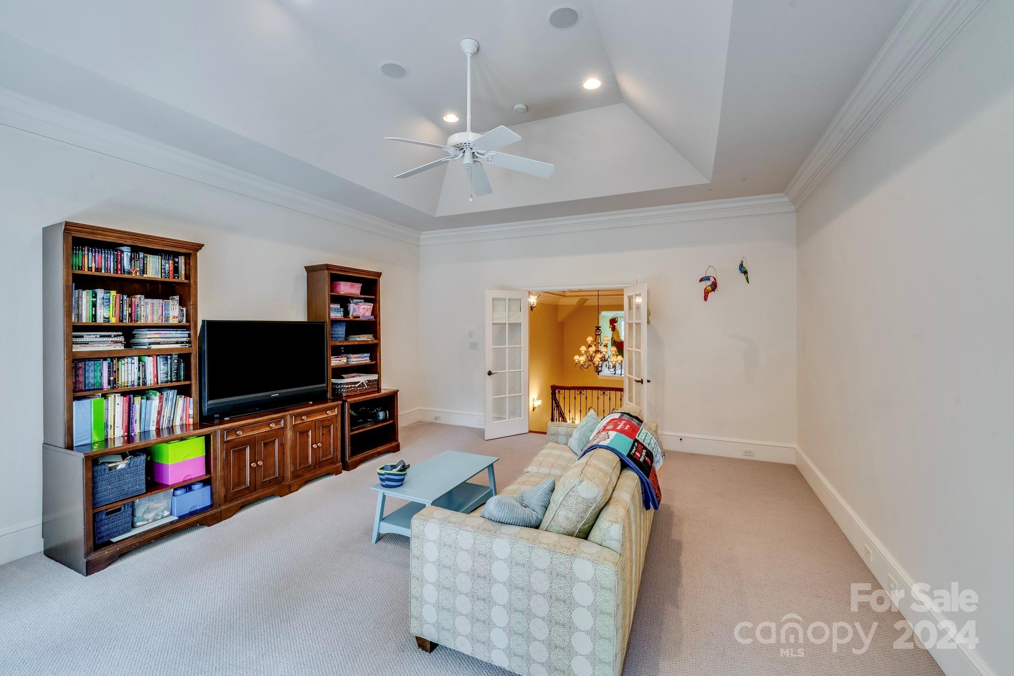 1008 Medinah Court Property Photo 20
