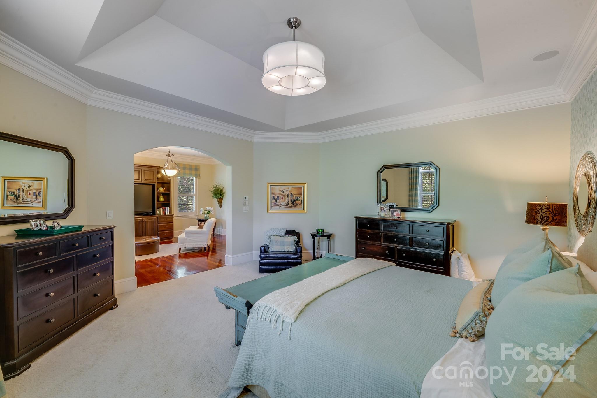 1008 Medinah Court Property Photo 23