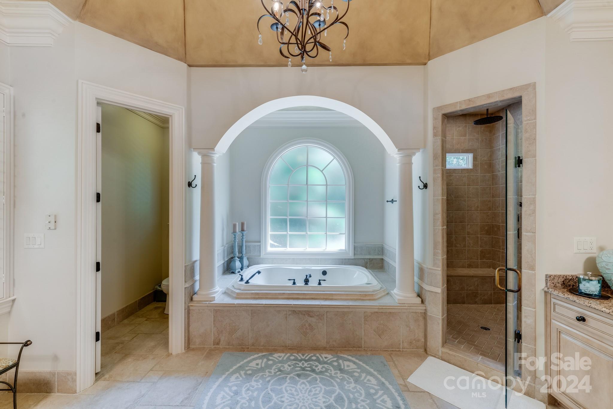 1008 Medinah Court Property Photo 26