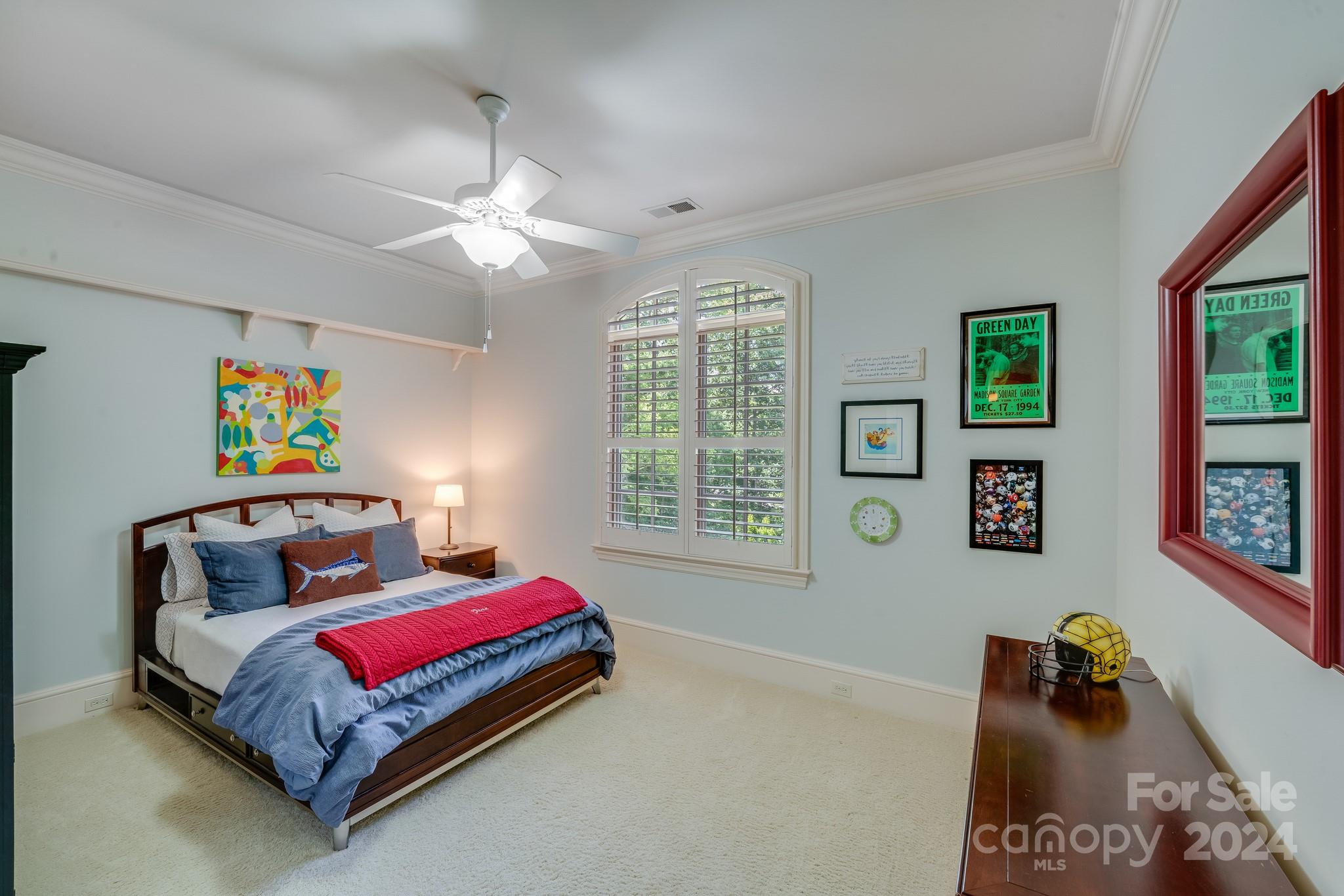 1008 Medinah Court Property Photo 30