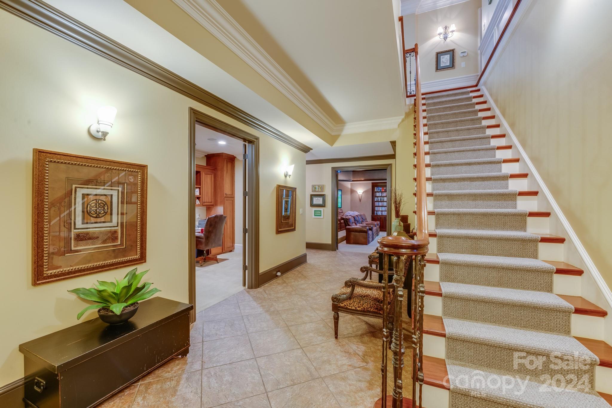 1008 Medinah Court Property Photo 31