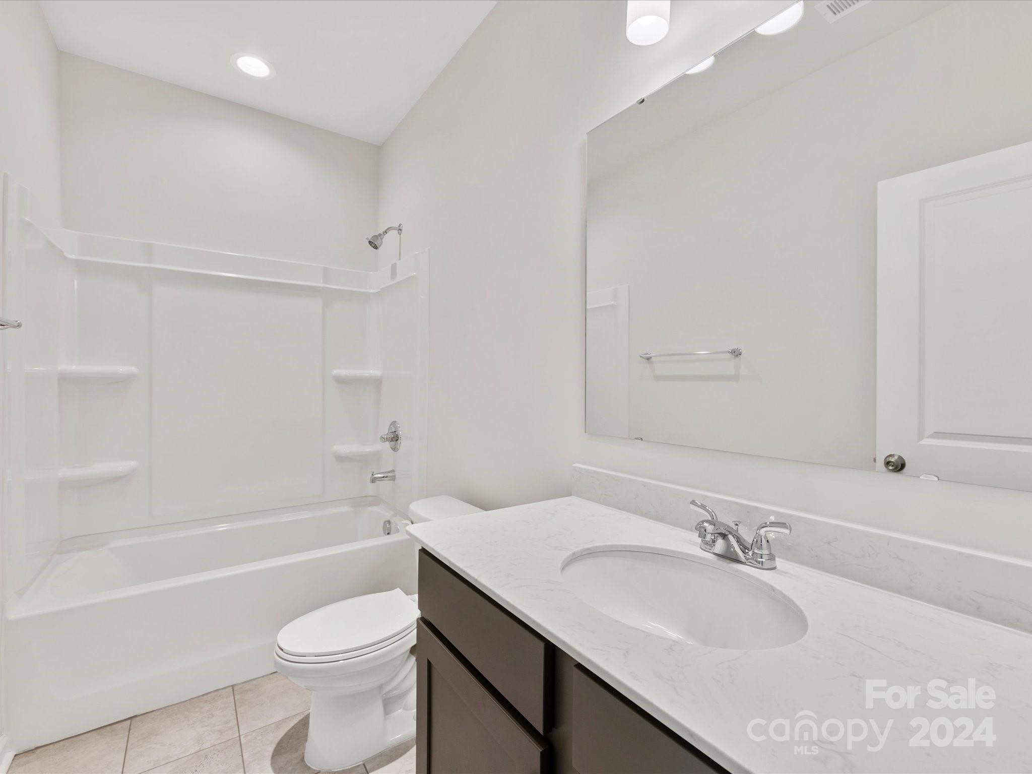 1008 Ribbon Lane Property Photo 18