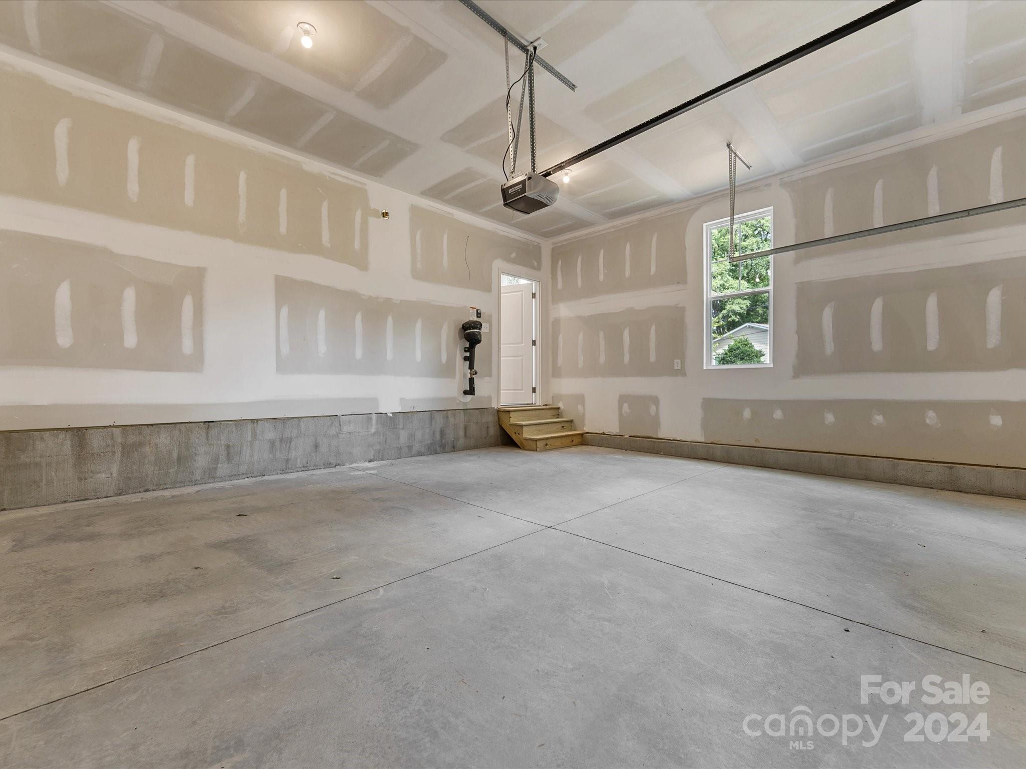 1008 Ribbon Lane Property Photo 20