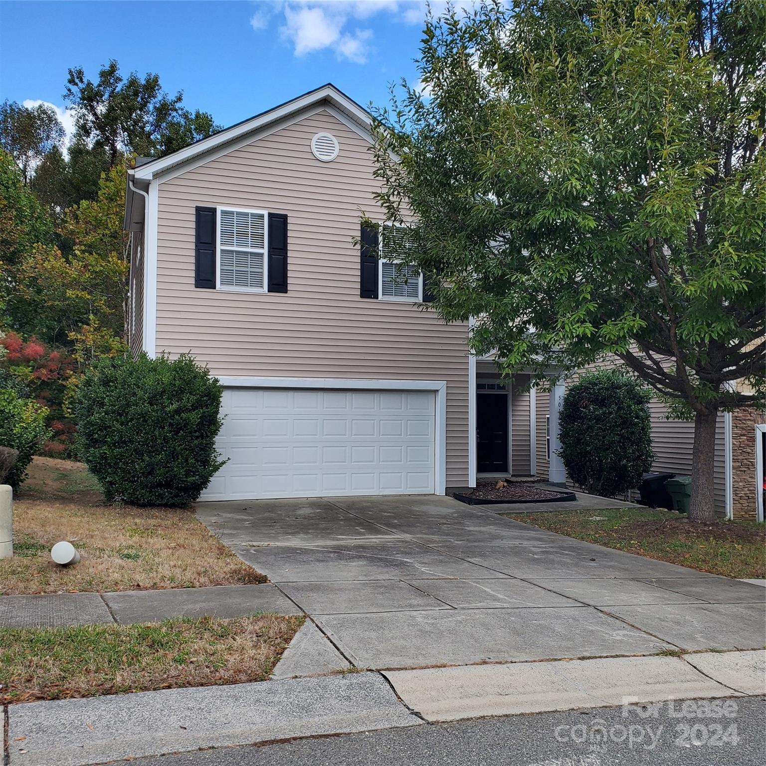5016 Abercromby Street Property Photo