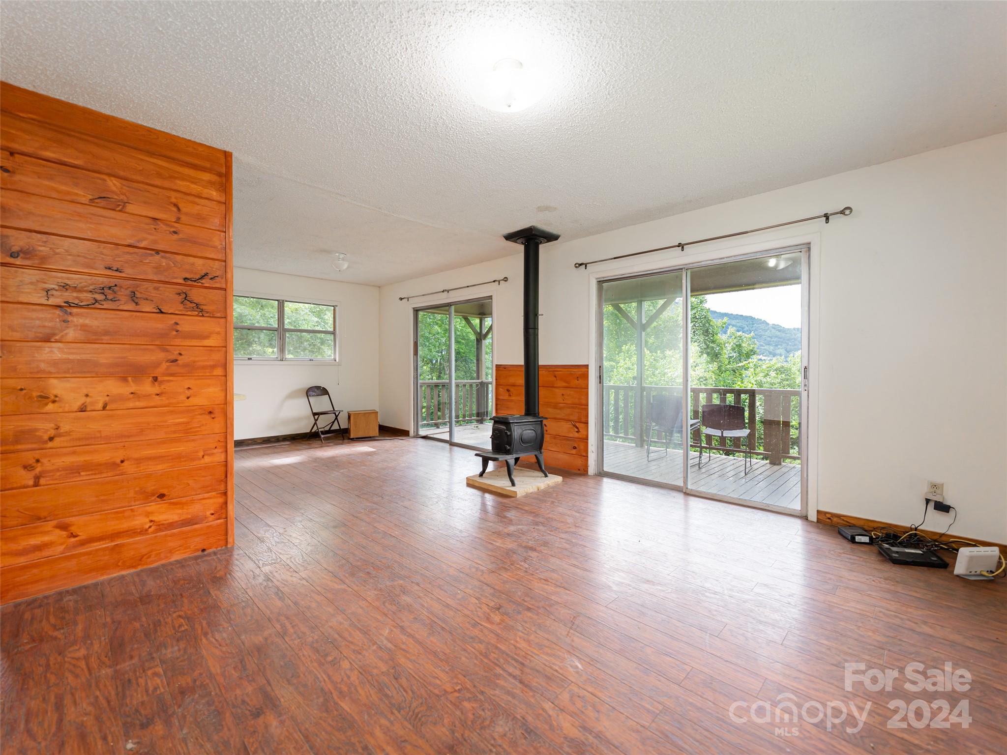 119 Pinnacle Mountain Road Property Photo 4