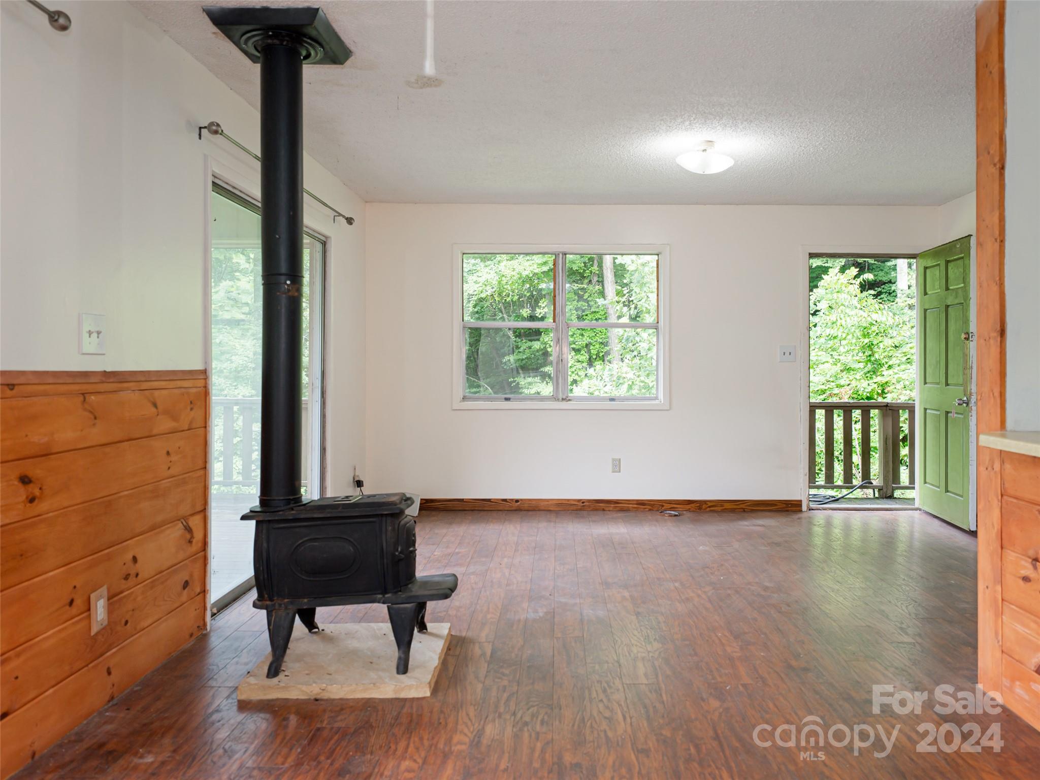 119 Pinnacle Mountain Road Property Photo 6