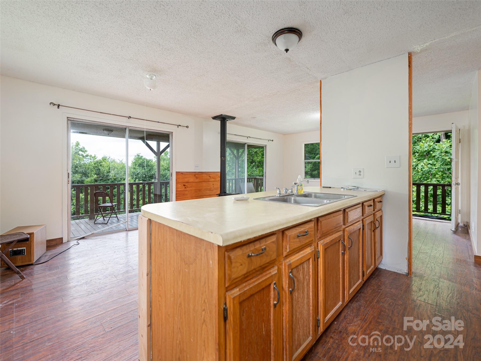 119 Pinnacle Mountain Road Property Photo 9