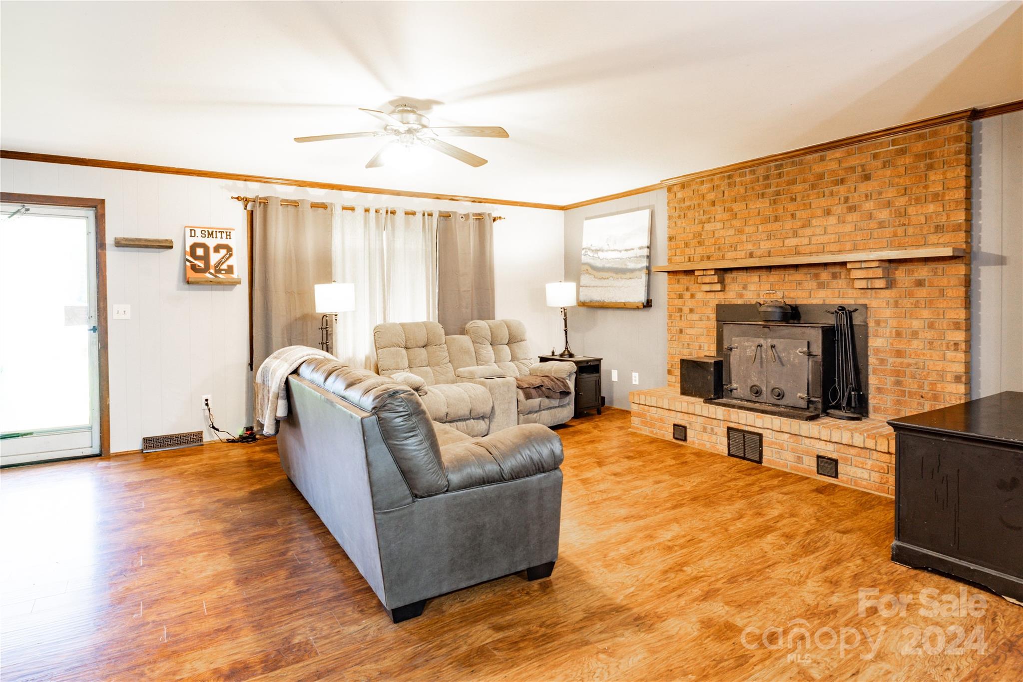 202 Division Avenue Property Photo 12